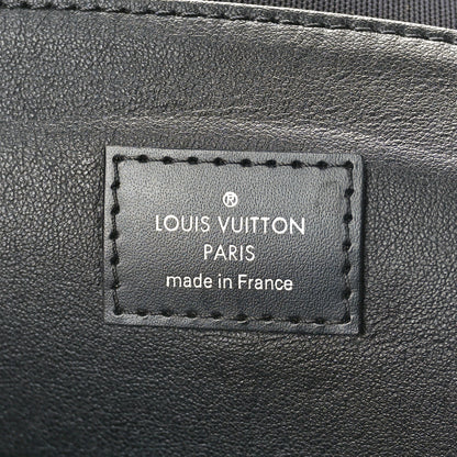 Louis Vuitton Damier Graphite Hanging Toiletry Kit 6 of 10