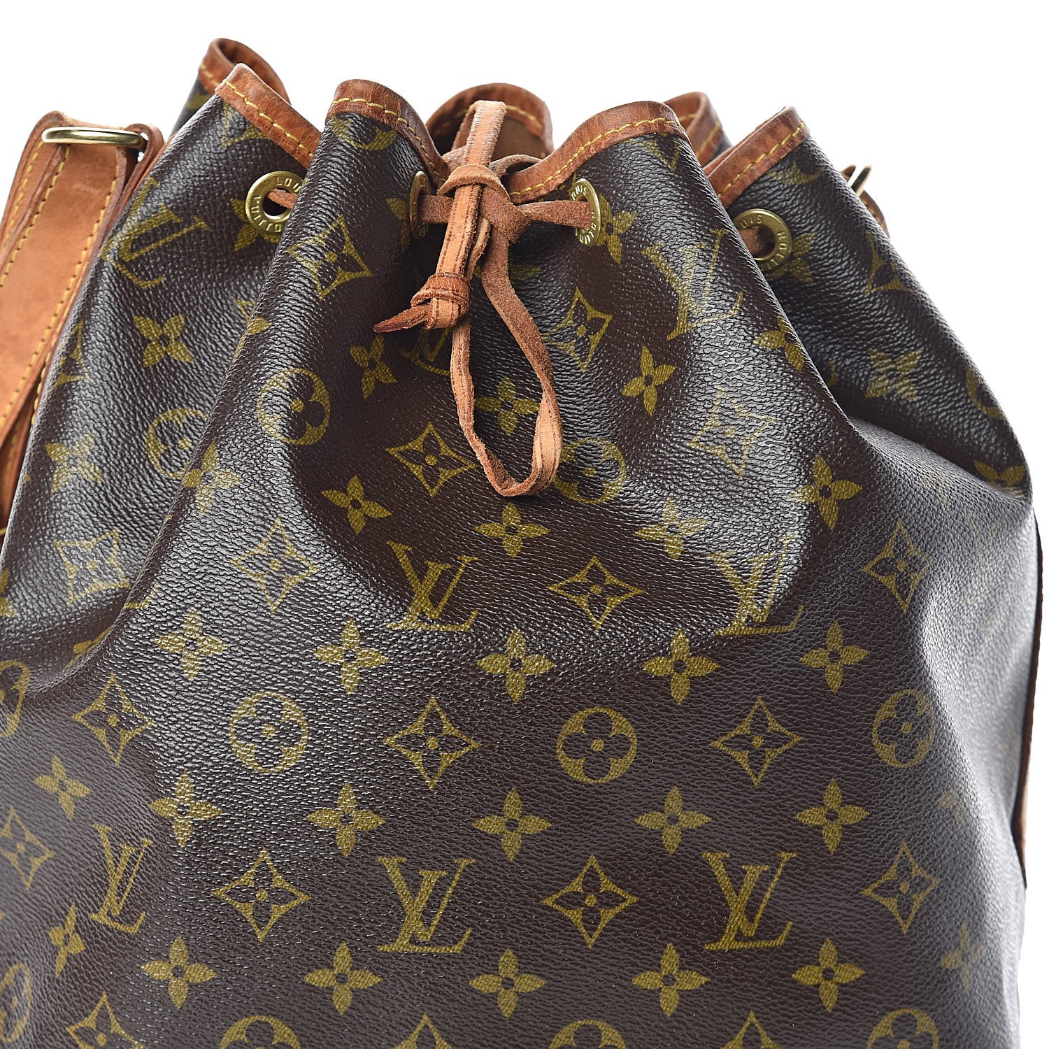 Louis Vuitton Monogram Noe 8 of 10