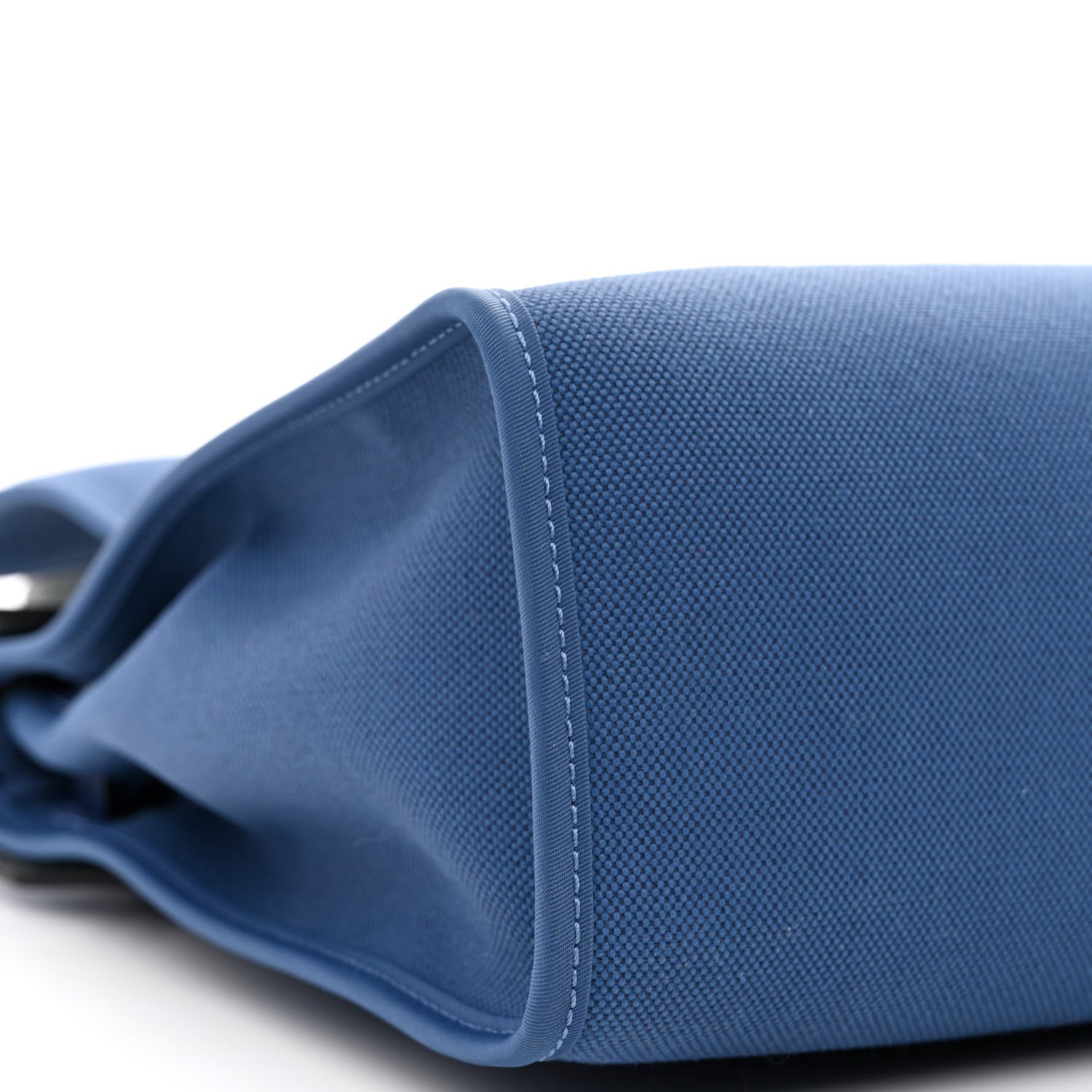 Hermes Military Toile Vache Hunter Herbag Zip PM 31 Deep Bleu Bleu Indigo 11 of 12