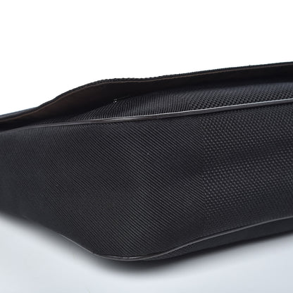 Louis Vuitton Damier Geant Petit Messenger Bag Black 8 of 9