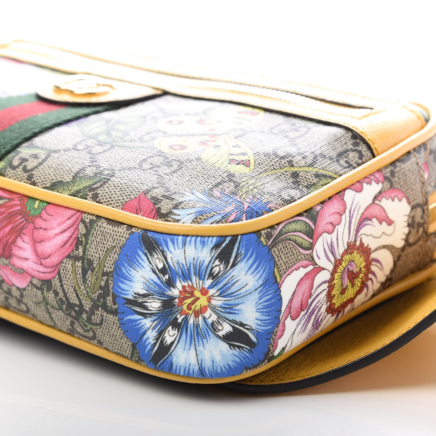 GG Supreme Monogram Flora Medium Ophidia Belt Bag Beige Multicolor Crop