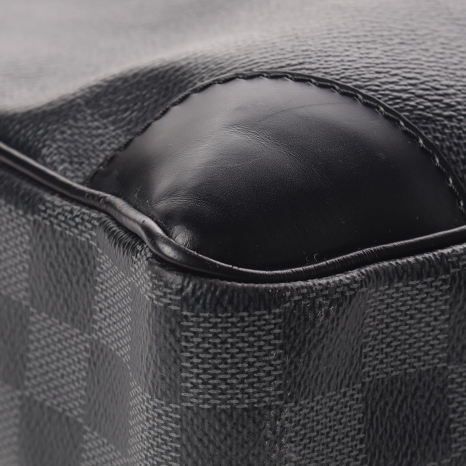 Louis Vuitton Damier Graphite Porte-Documents Voyage 7 of 11