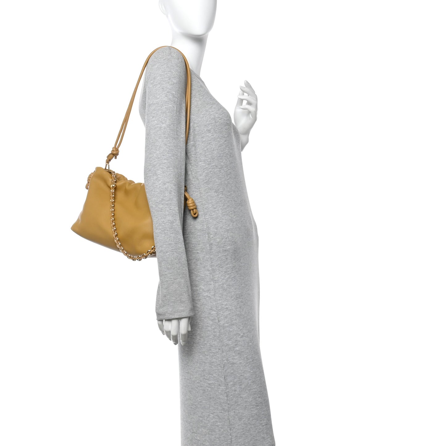 Mellow Nappa Donut Medium Chain Flamenco Knot Clutch Sahara
