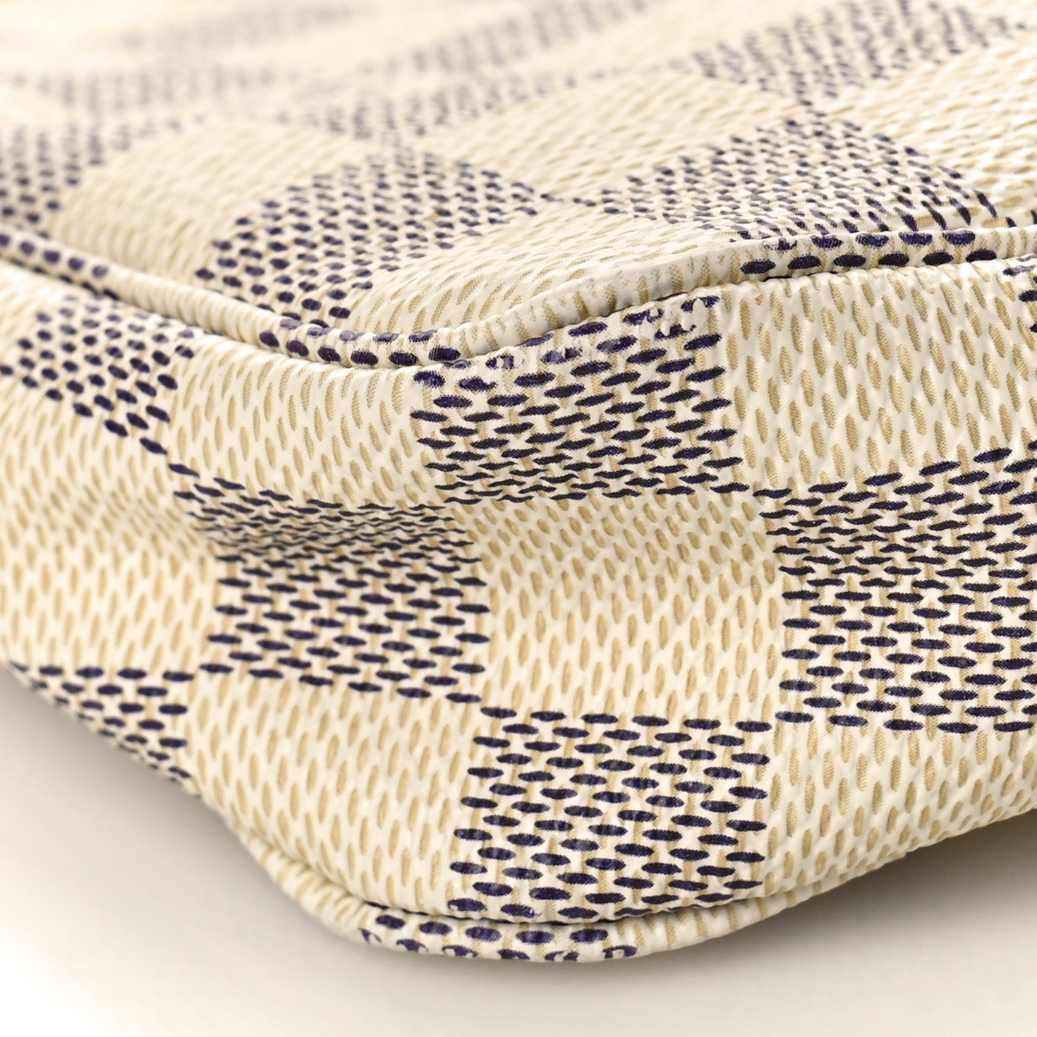 Louis Vuitton LOUIS VUITTON Damier Azur Pochette Accessories 9 of 10