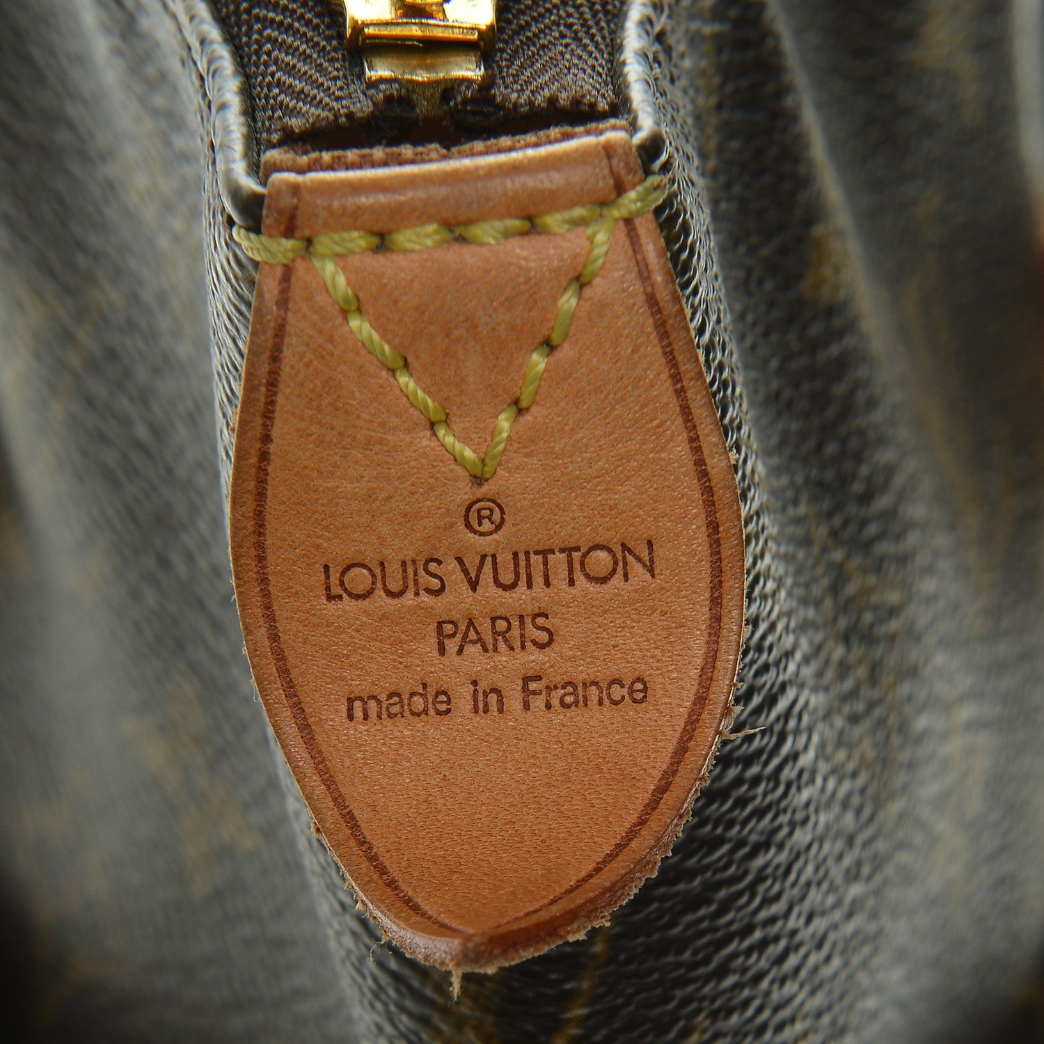 Louis Vuitton Monogram Totally MM 6 of 7