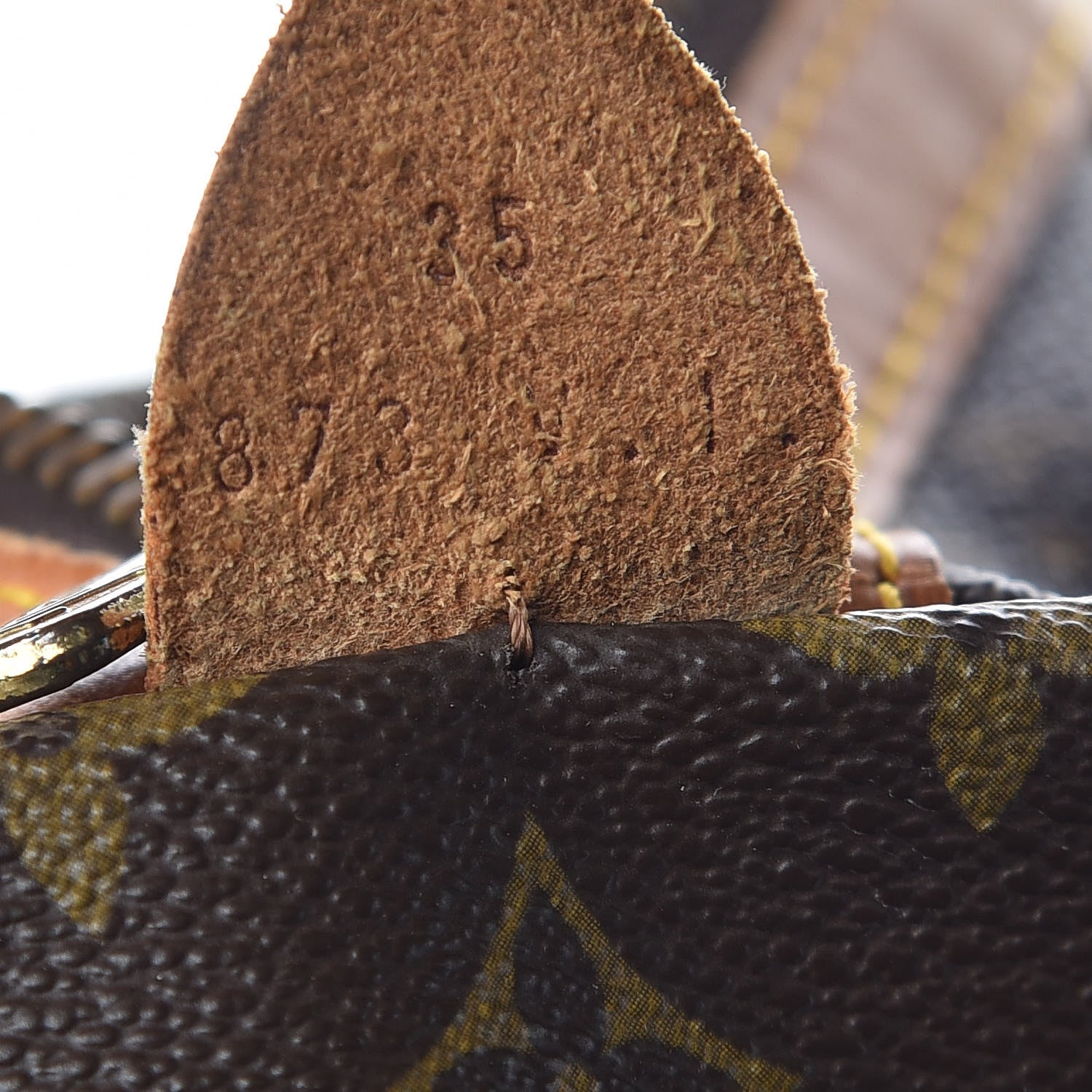 Louis Vuitton Monogram Sac Souple 35 7 of 13