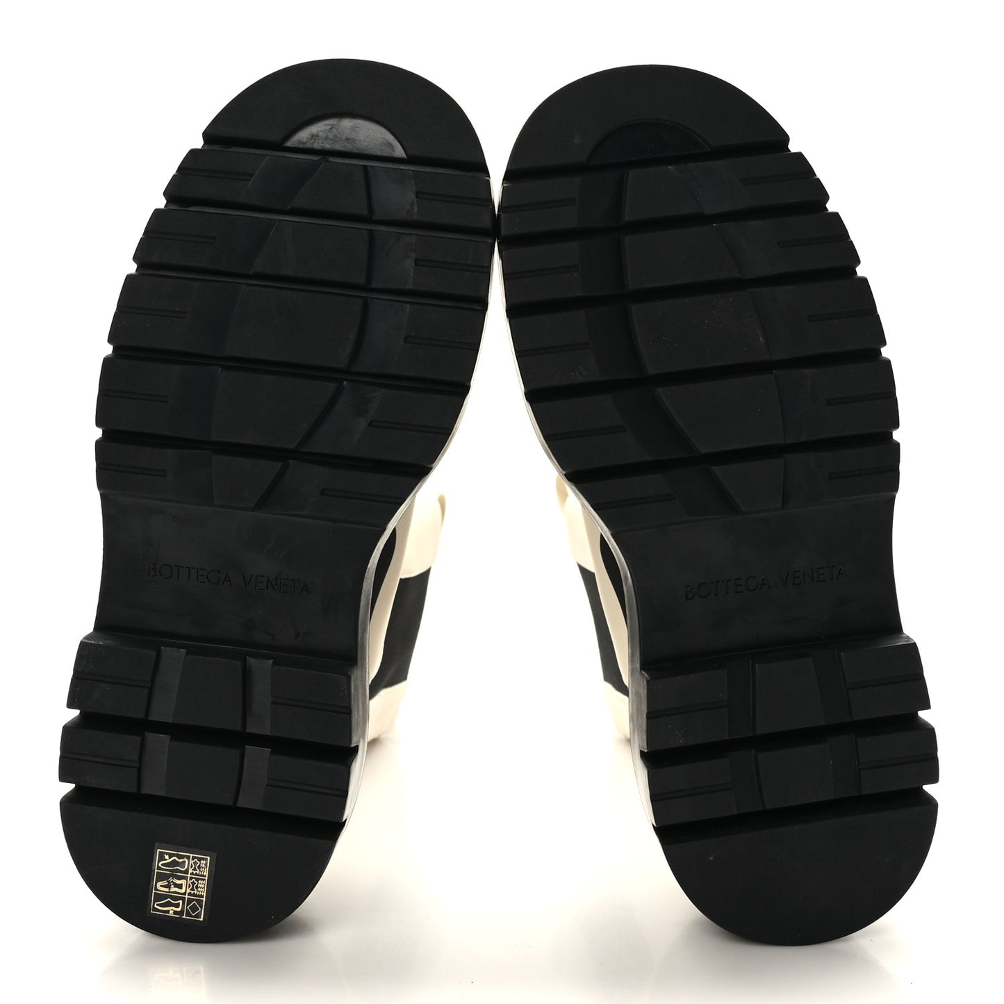 Calfskin The Tire Chelsea Boots 38 Sea Salt Black
