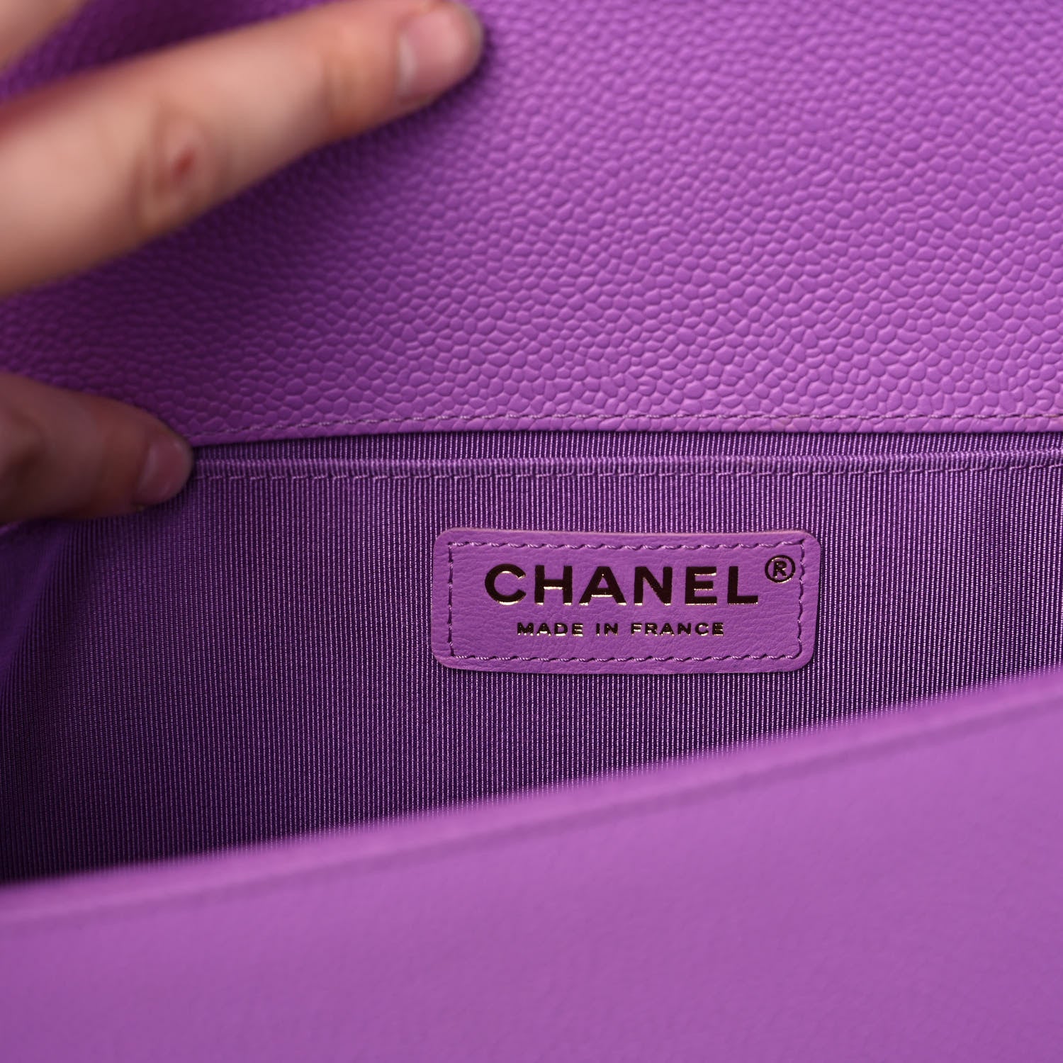 Chanel Caviar Quilted Medium Boy Flap Purple 6 of 12