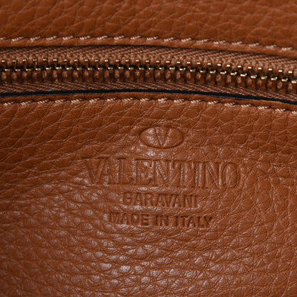 Valentino Garavani Pebbled Calfskin Small Rockstud Flip-Lock Messenger Bag Light Cuir 6 of 9