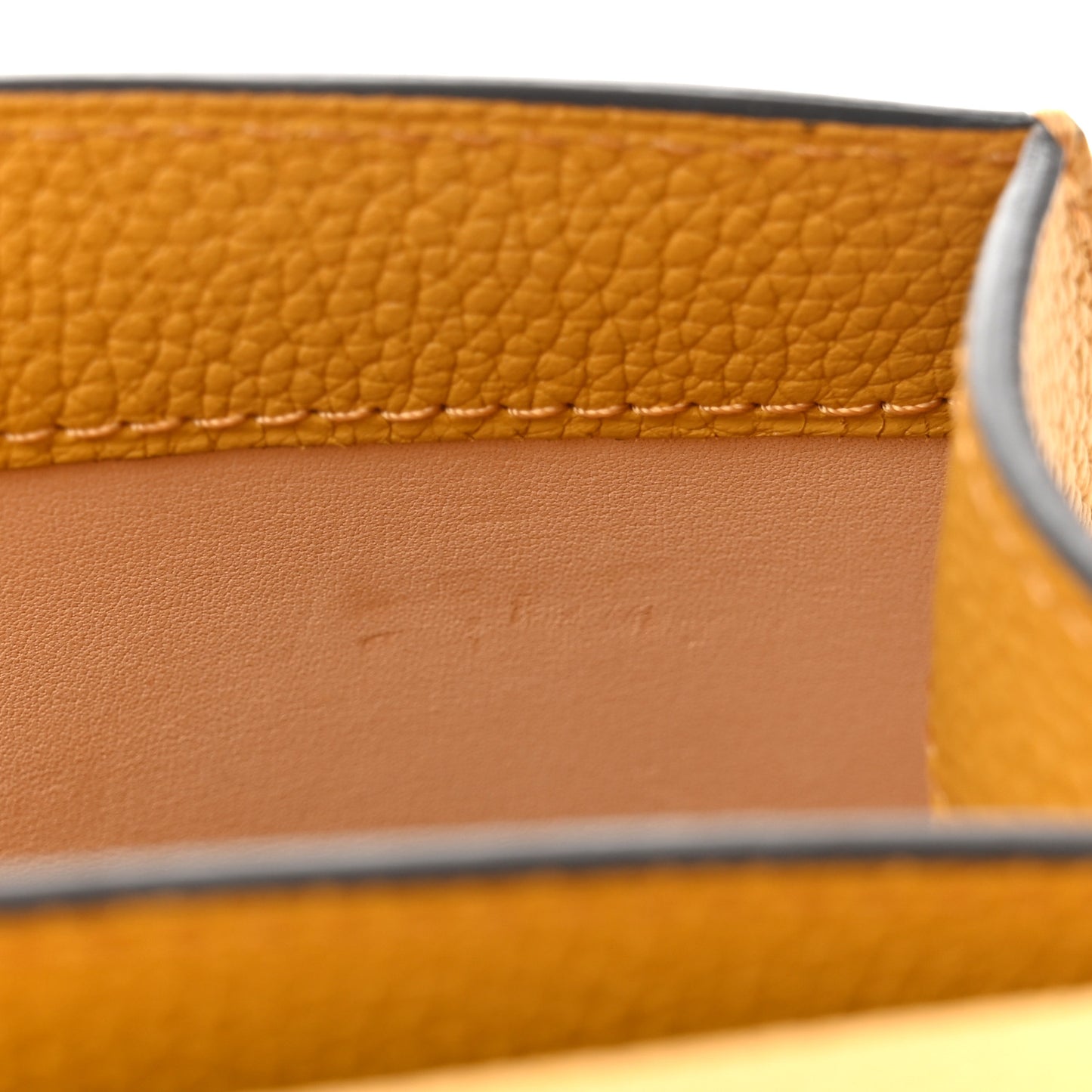 Taurillon Blush Rejane BB Saffron Yellow