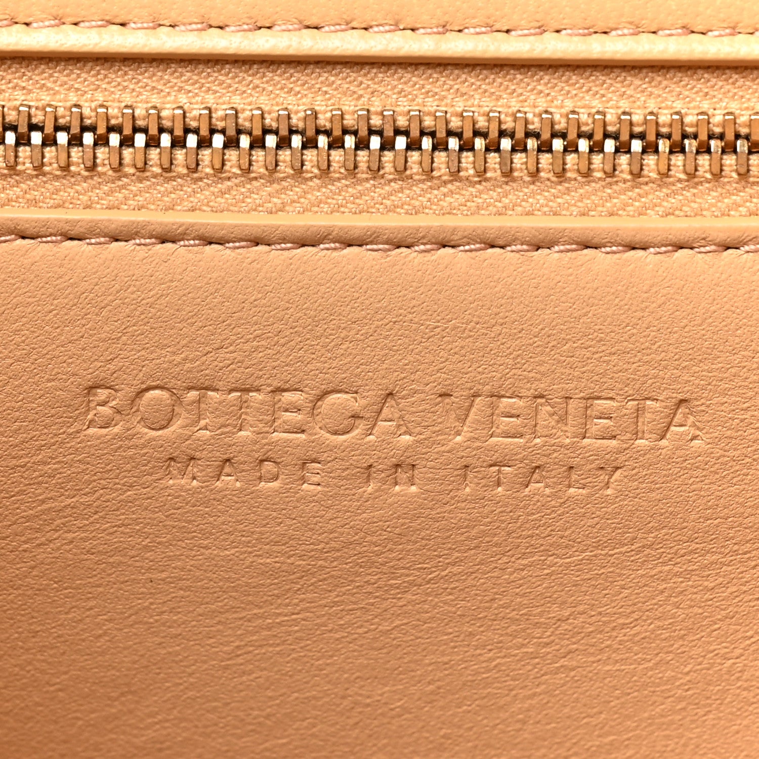 Bottega Veneta Box Calfskin Nappa Clip Bag Almond Gold 7 of 15