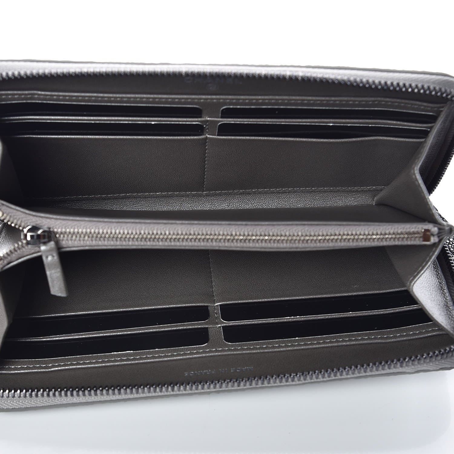 Chanel Metallic Galuchat Stingray Zip Around Wallet Silver 5 of 11