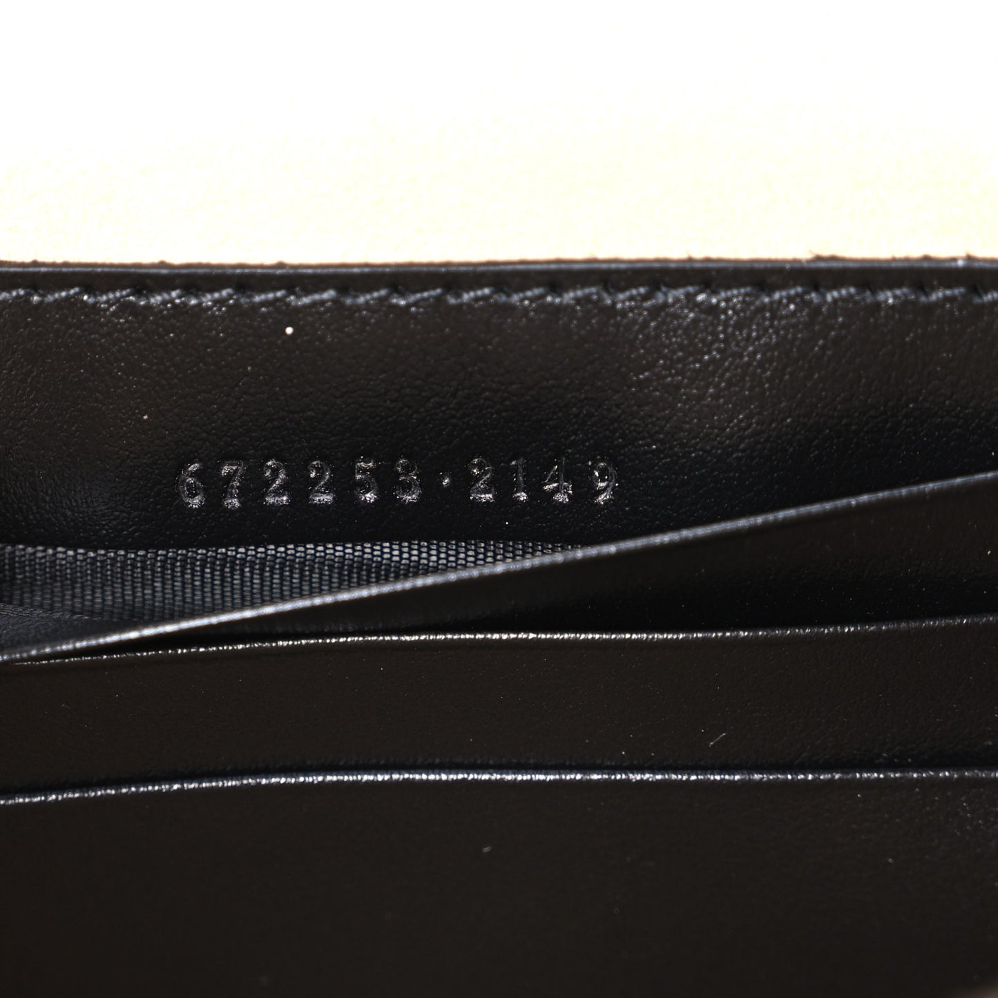 Calfskin Matelasse Small GG Marmont Vanity Cosmetic Case Black
