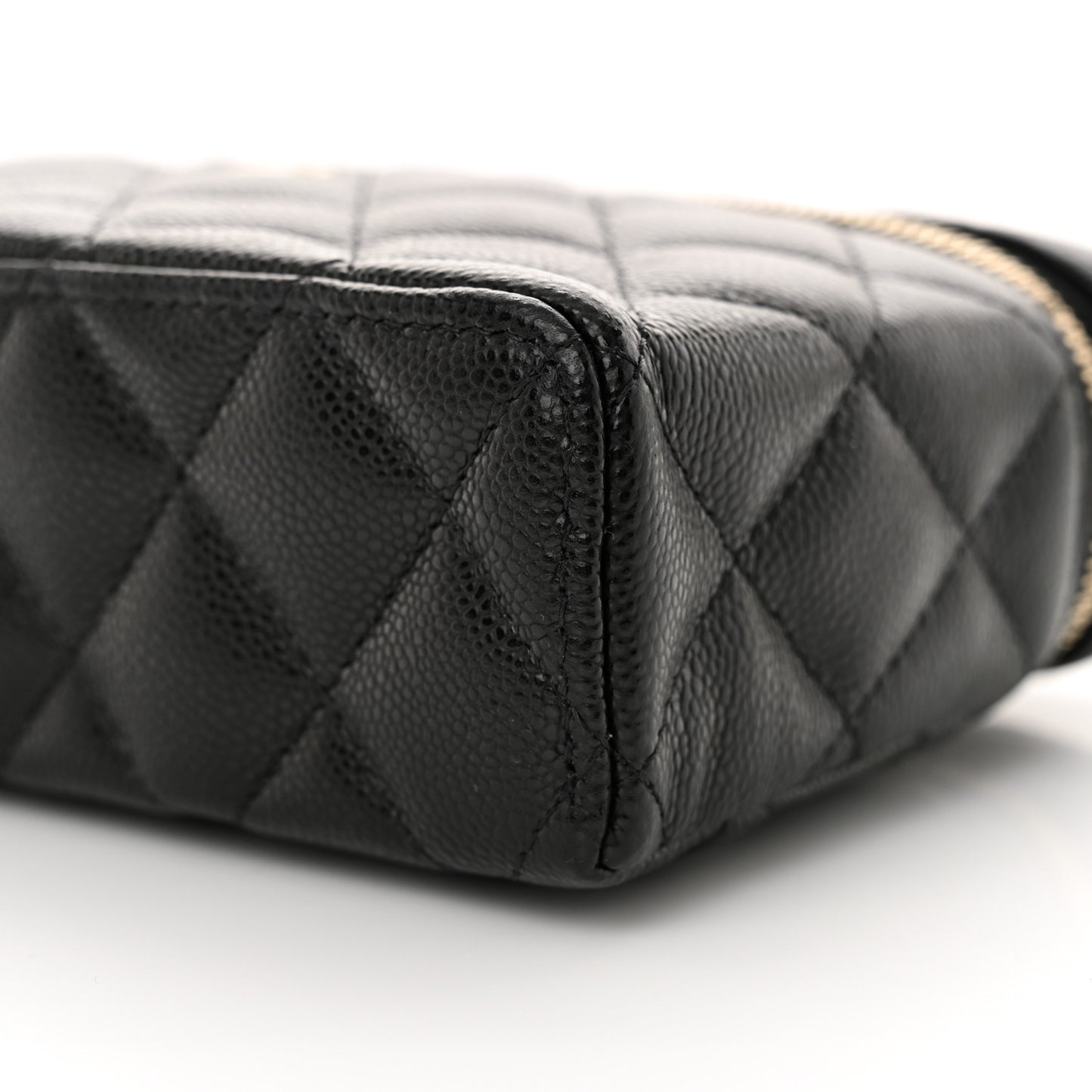Caviar Quilted Top Handle Slim Vanity With Chain Black