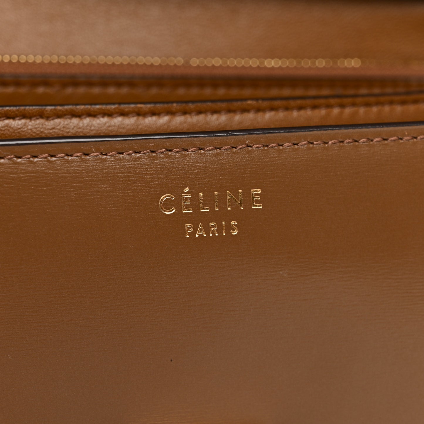 Box Calfskin Medium Classic Box Flap Bag Camel