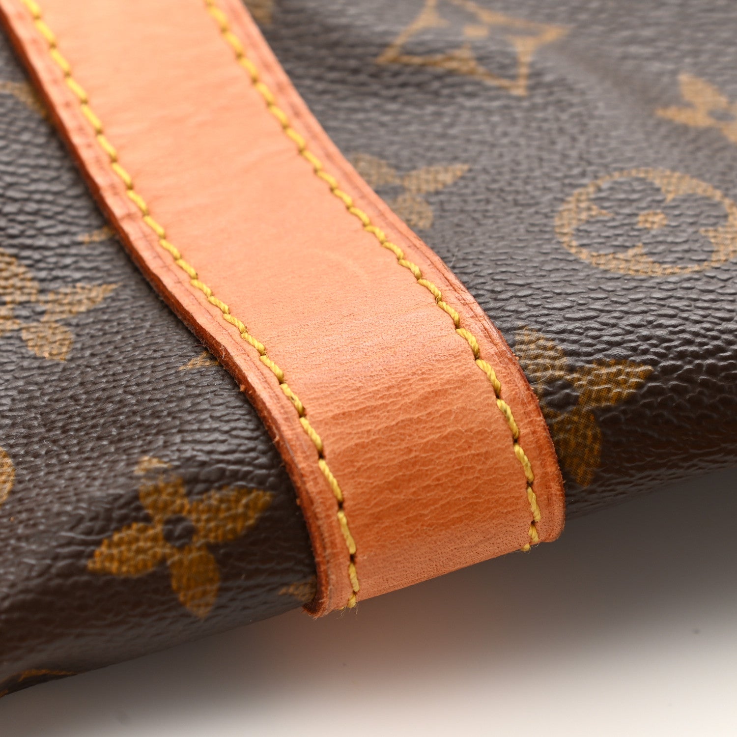 Louis Vuitton Monogram Keepall Bandouliere 60 33 of 35