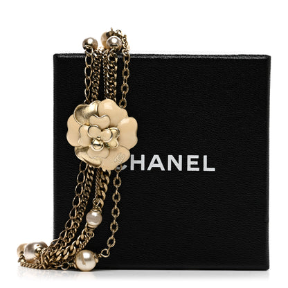 Chanel Pearl Camellia CC Necklace Gold 6 of 6