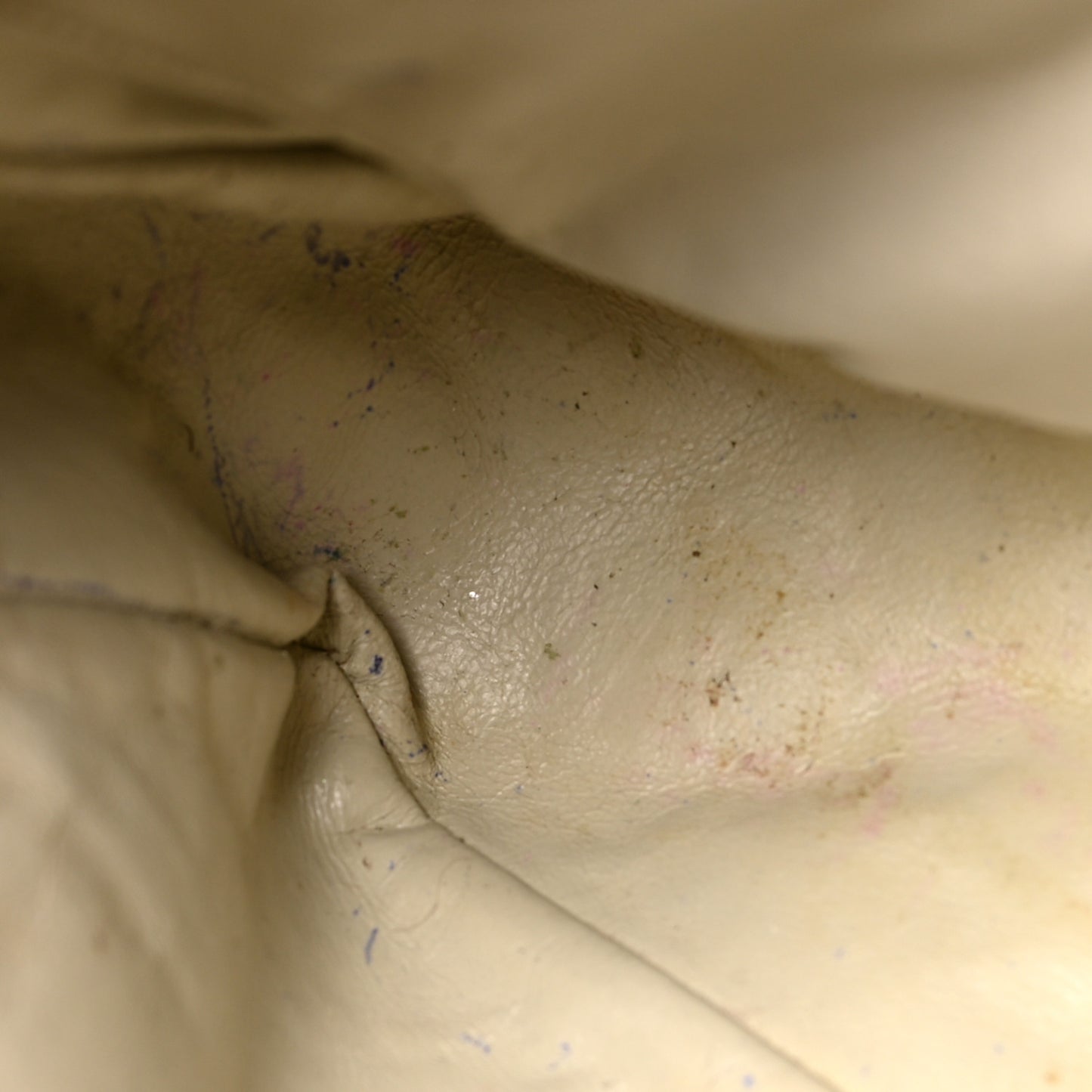 Crinkled Patent Quilted Jumbo Single Flap Light Beige