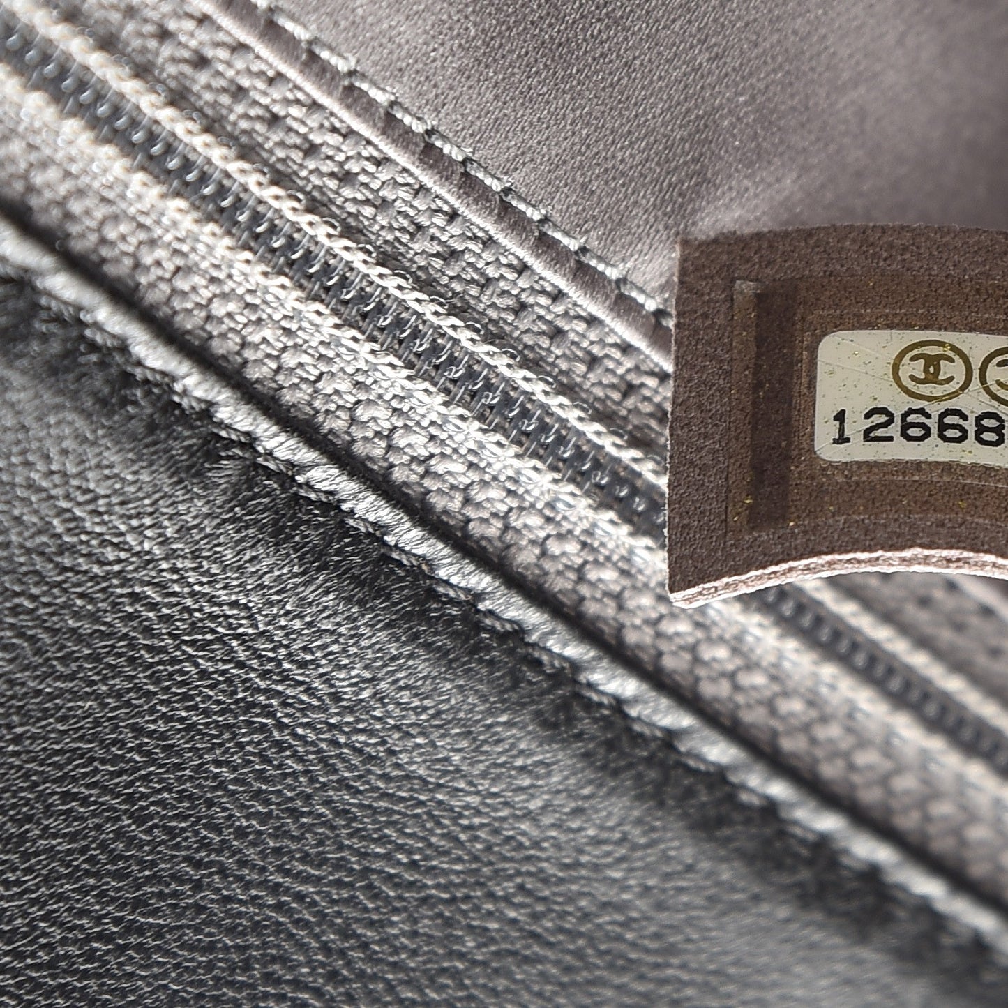 Lambskin Pearl Obsession Flap Black