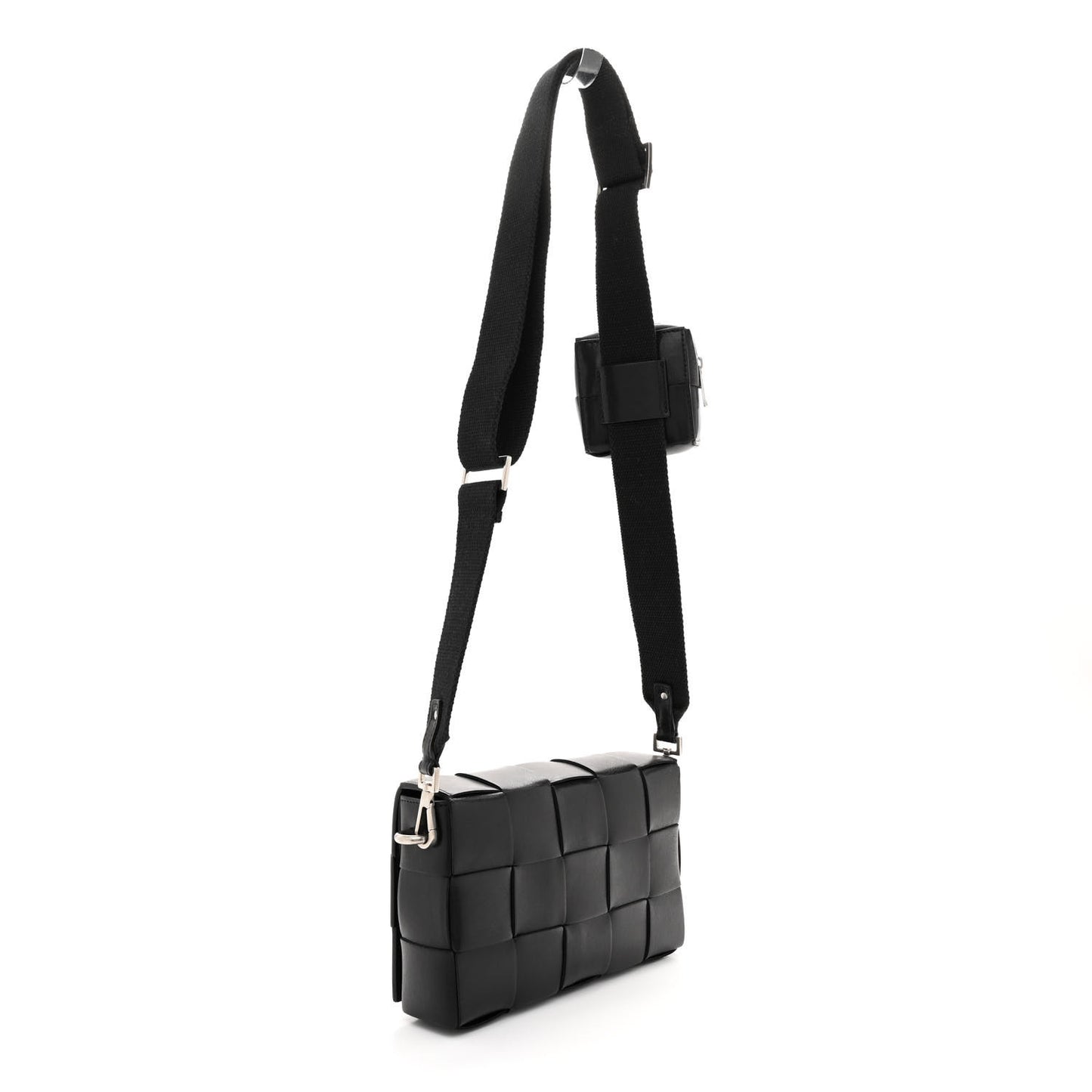 Calfskin Maxi Intreccio Cassette With Strap Bag Black