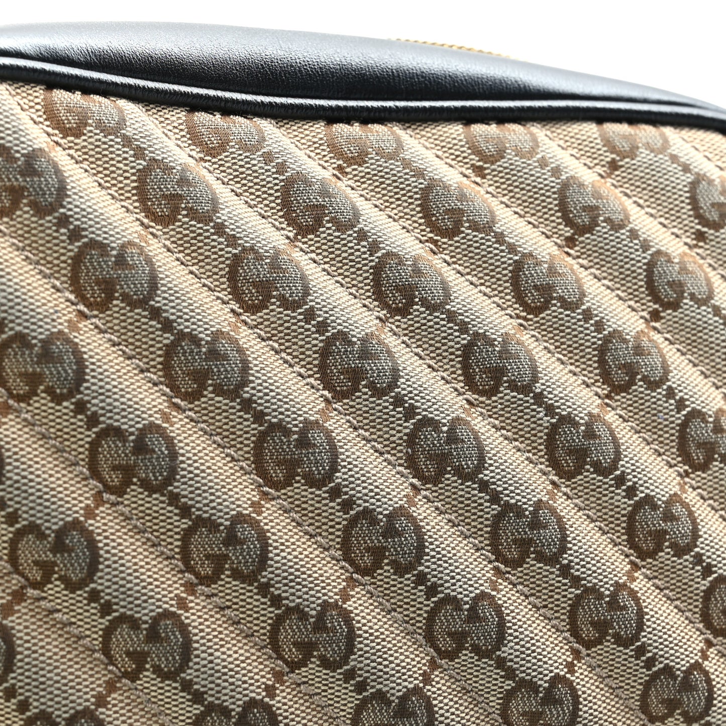 Monogram Matelasse Diagonal Small GG Marmont Chain Shoulder Bag Beige Black