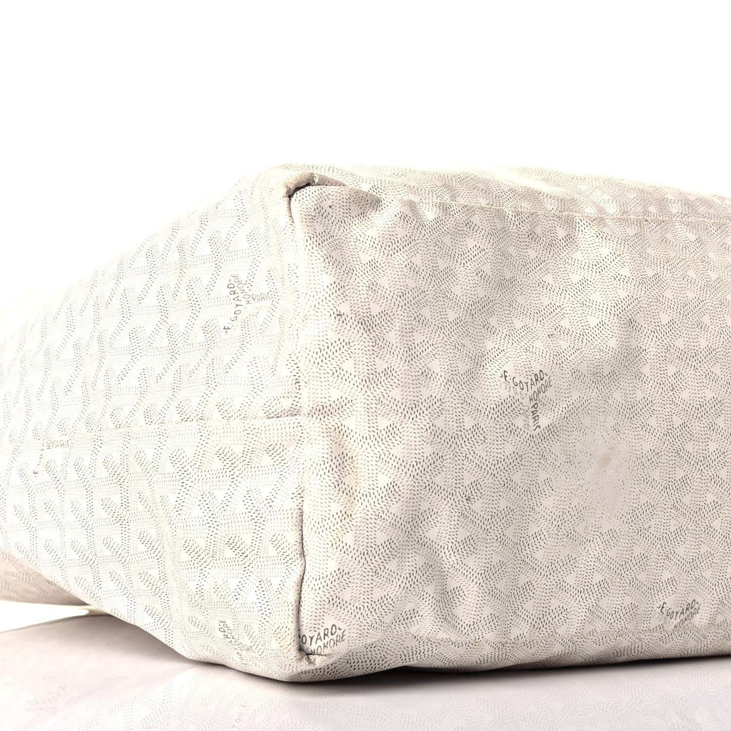 Goyardine Saint Louis GM White