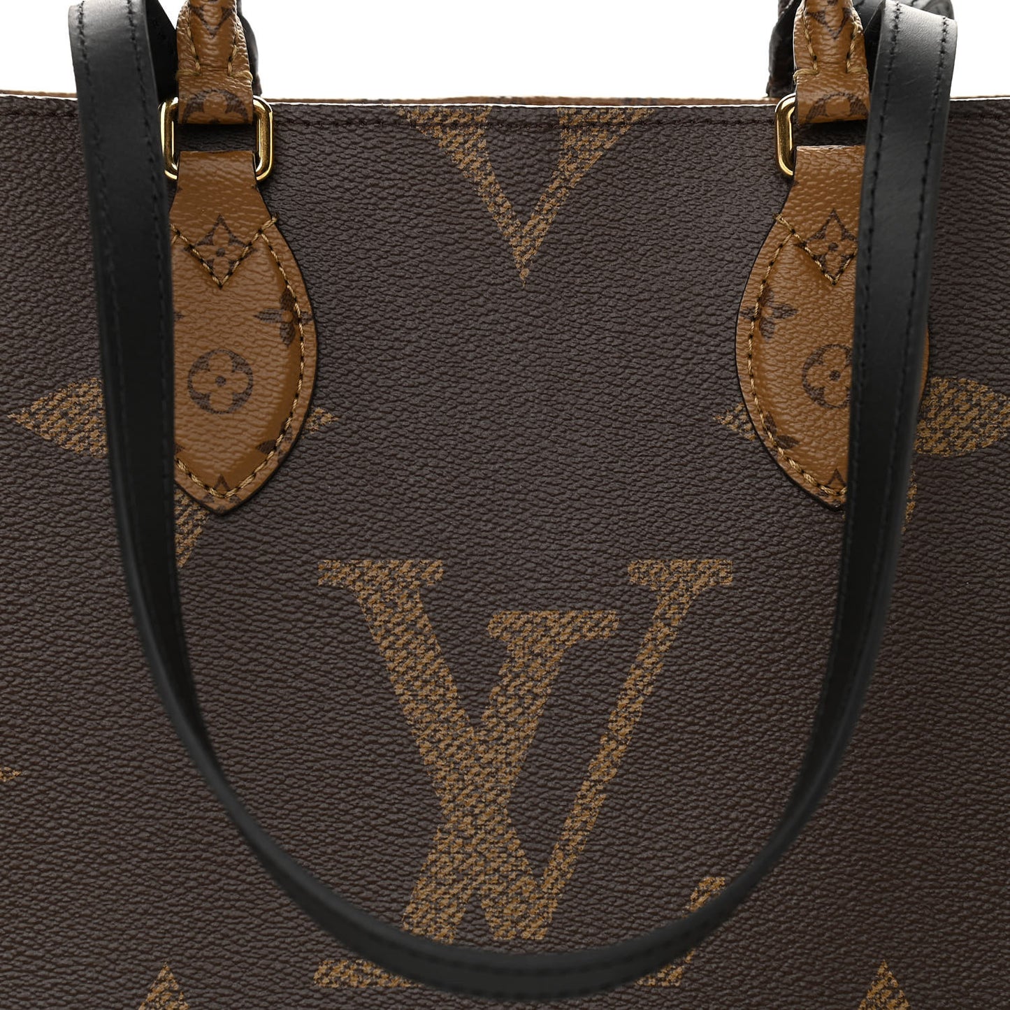 Reverse Monogram Giant Onthego MM