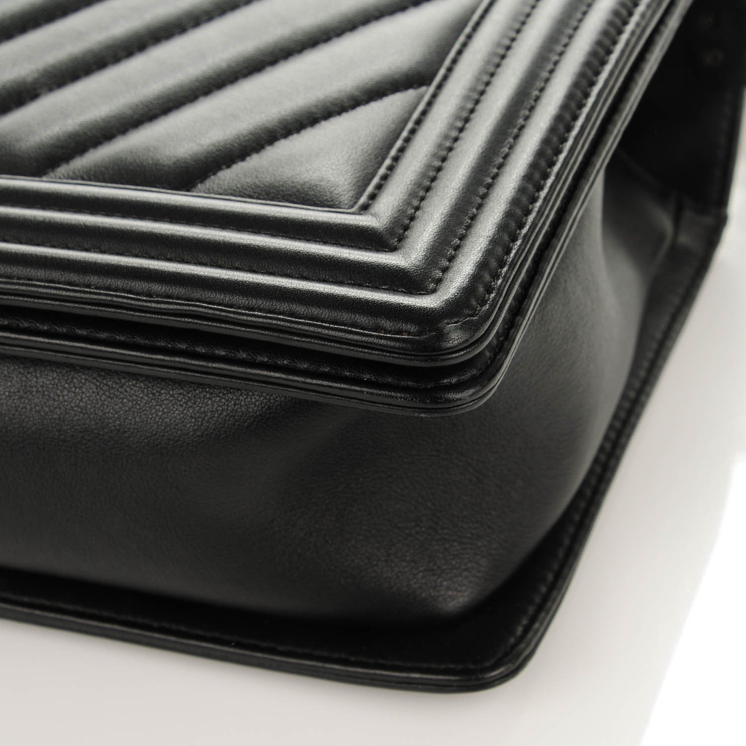 Chanel Calfskin Chevron Quilted Medium Boy Flap Black 8 of 8