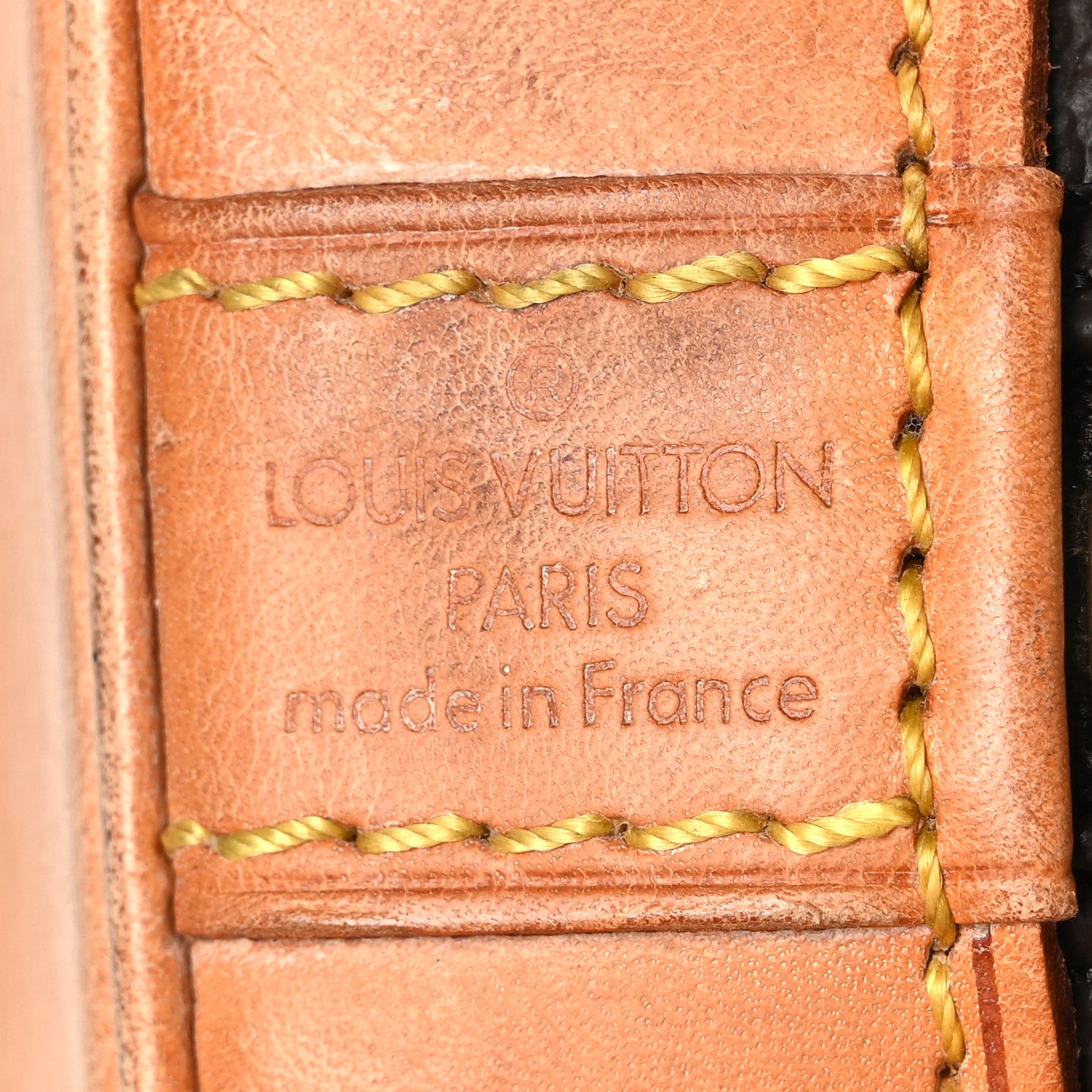 Louis Vuitton Monogram Alma MM 6 of 10