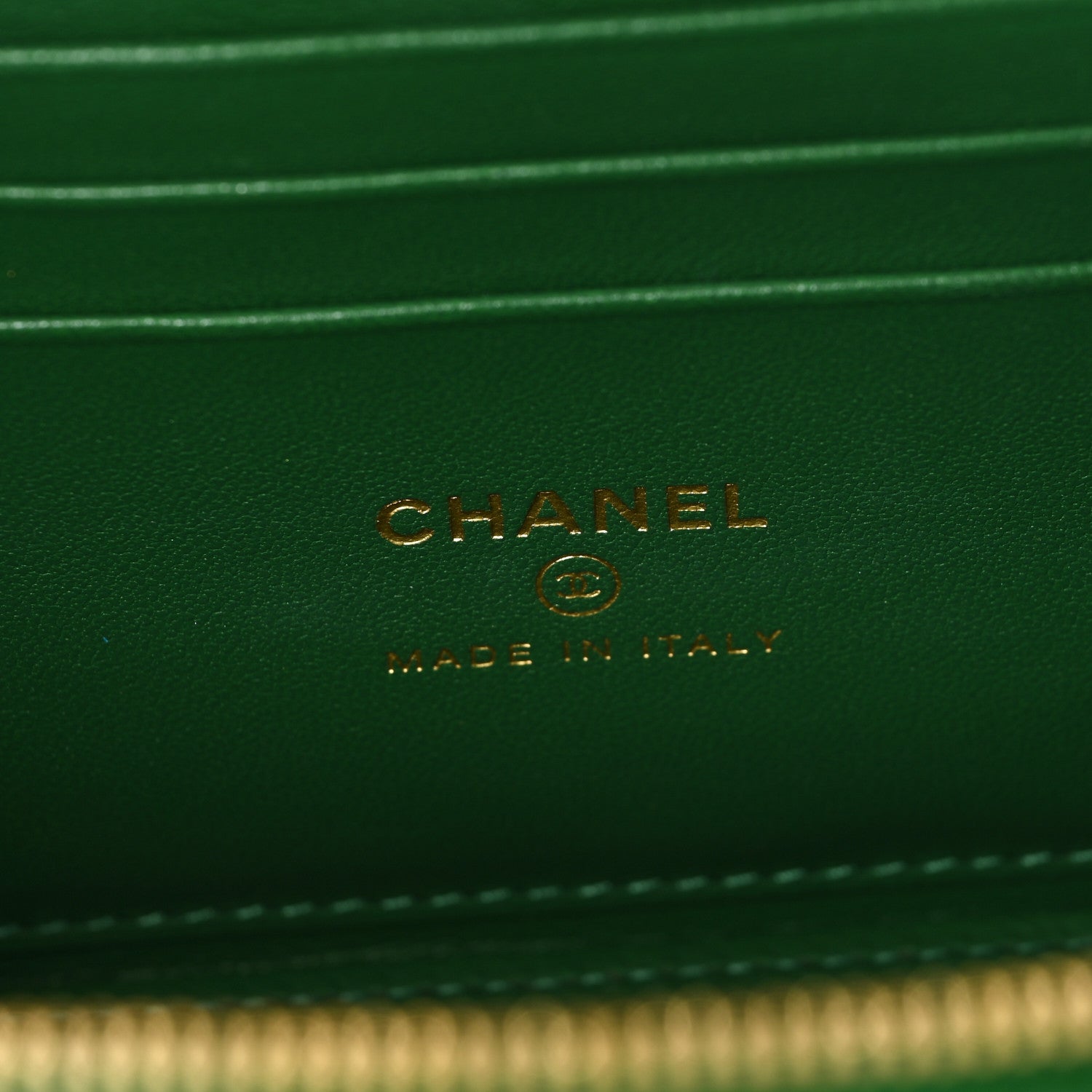 Chanel Calfskin Crocodile Embossed Exoticoco Small Top Handle Vanity Case With Chain Emerald 6 of 11