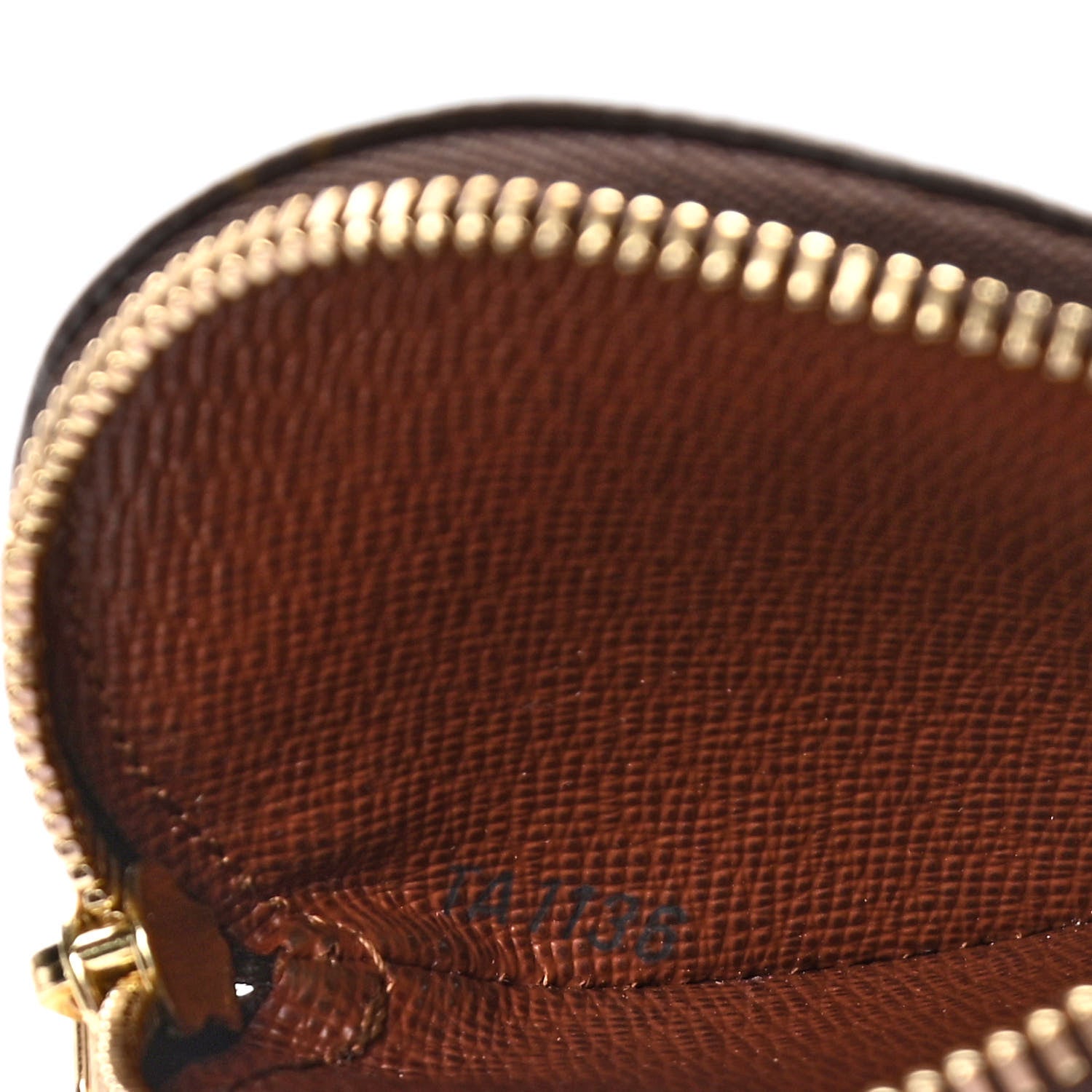 Louis Vuitton Monogram Round Coin Purse 7 of 8