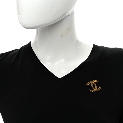 Chanel Metal Paris Button CC Large Brooch Gold 2 of 4