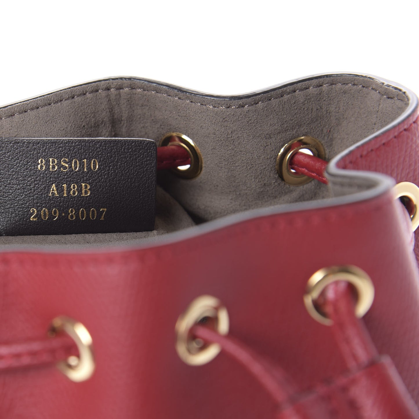 Vitello Cruise F is Fendi Mini Mon Tresor Bucket Bag Fragola