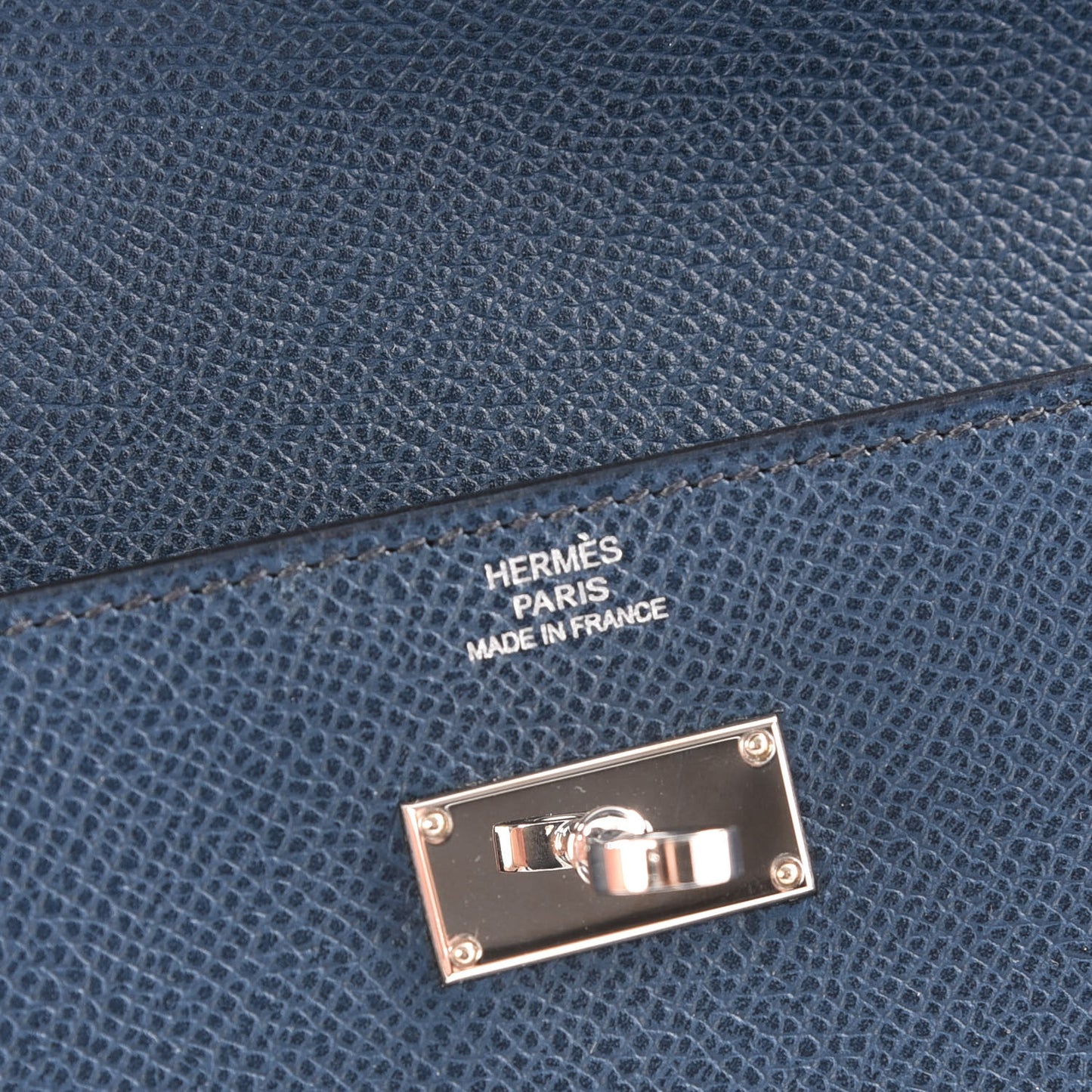 Epsom Kelly Longue Wallet Bleu Thalassa