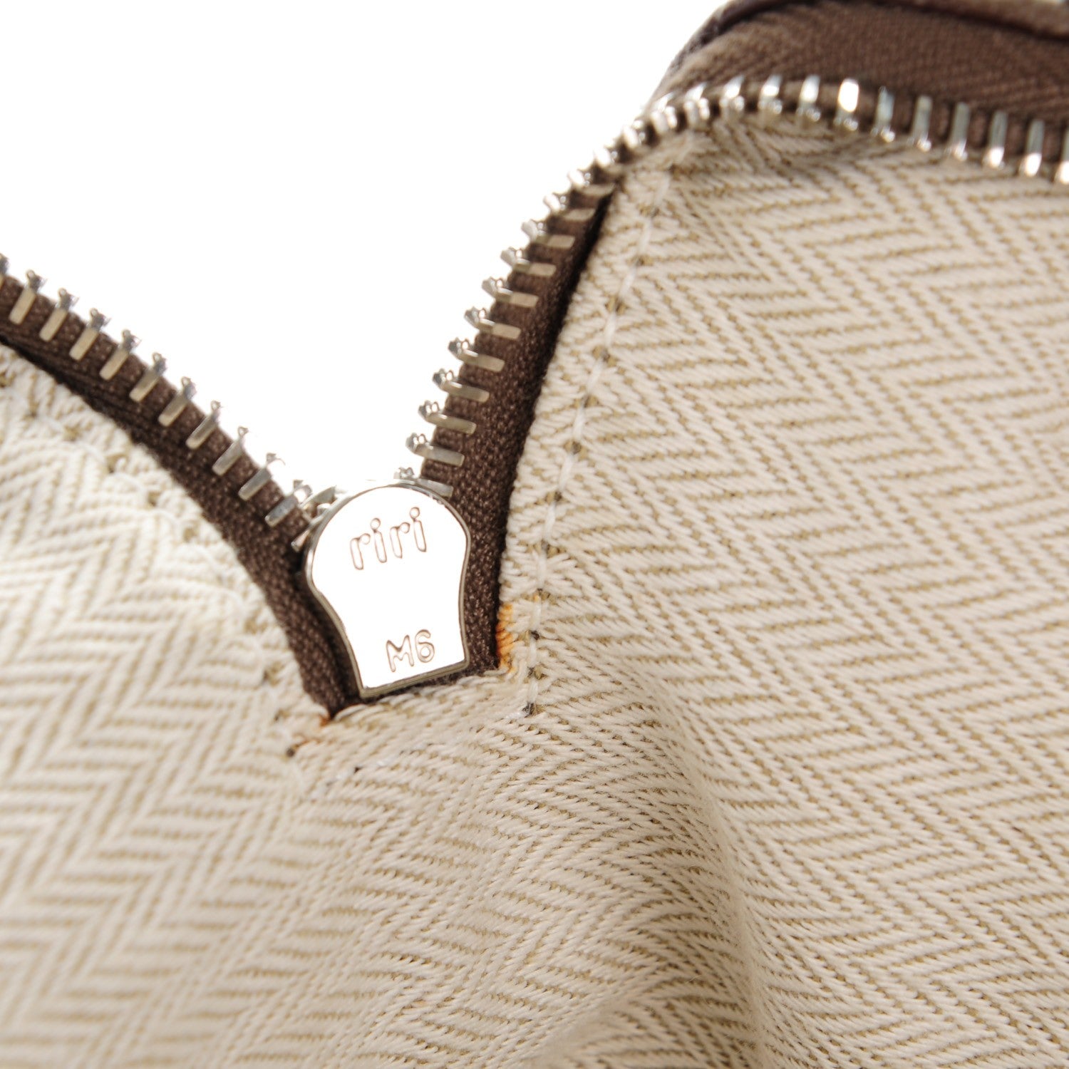 Hermes Taurillon Clemence Victoria II 35 Etoupe 12 of 12