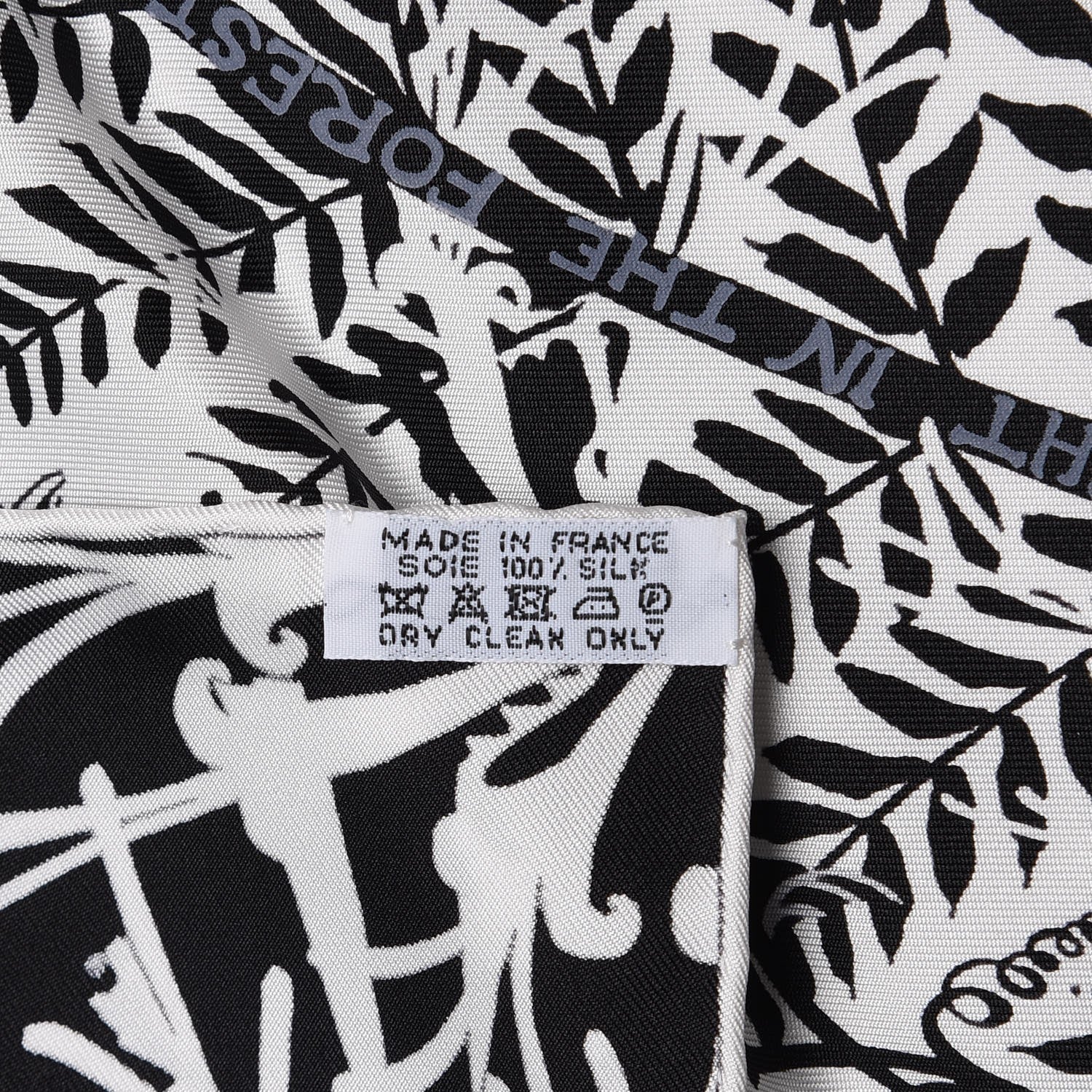 Hermes Silk Tyger Tyger Scarf 90 Noir Blanc Gris 3 of 10