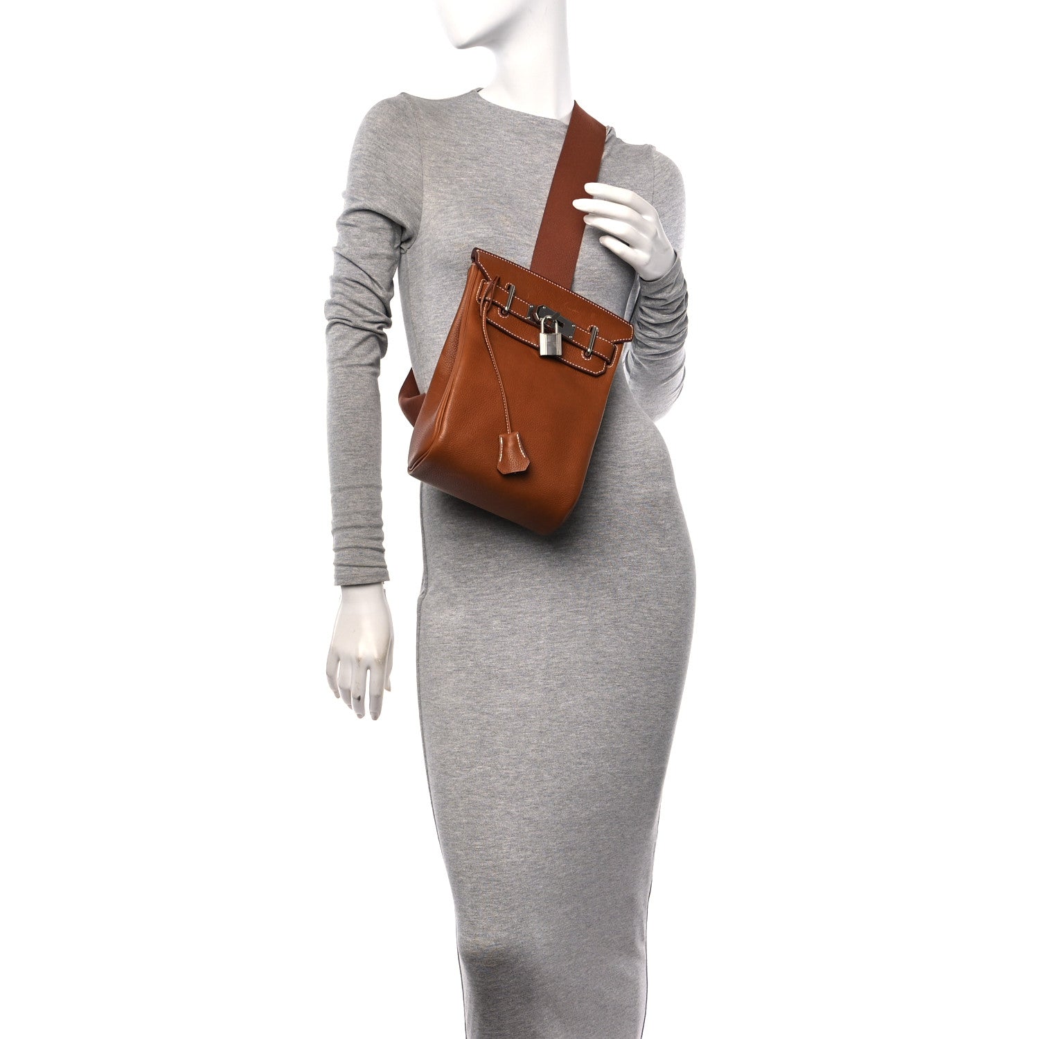 Hermes Natural Barenia Faubourg Hac A Dos PM Backpack Fauve 2 of 10