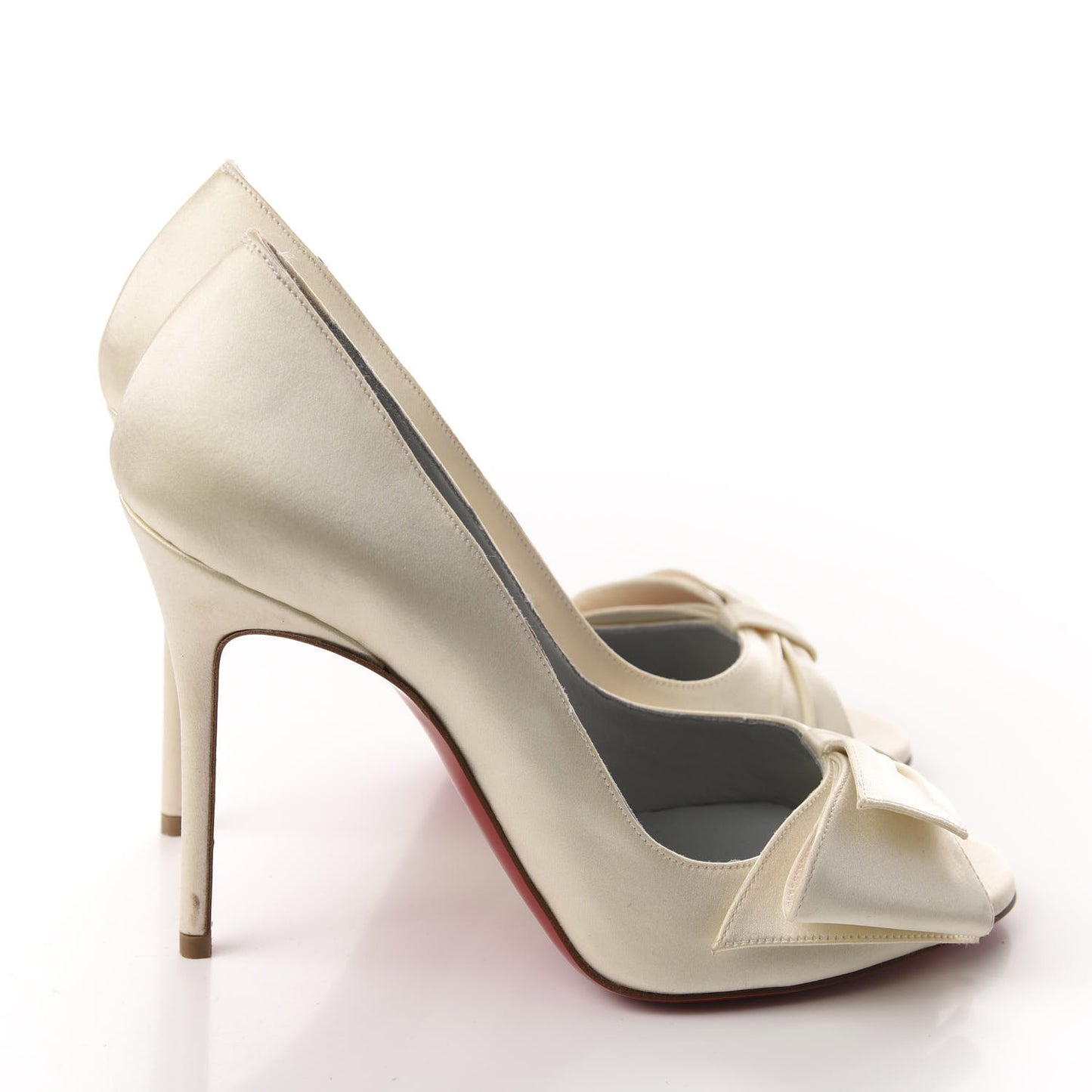 Crepe Satin Just Soon 100 Peep Toe Pumps 38 Off White