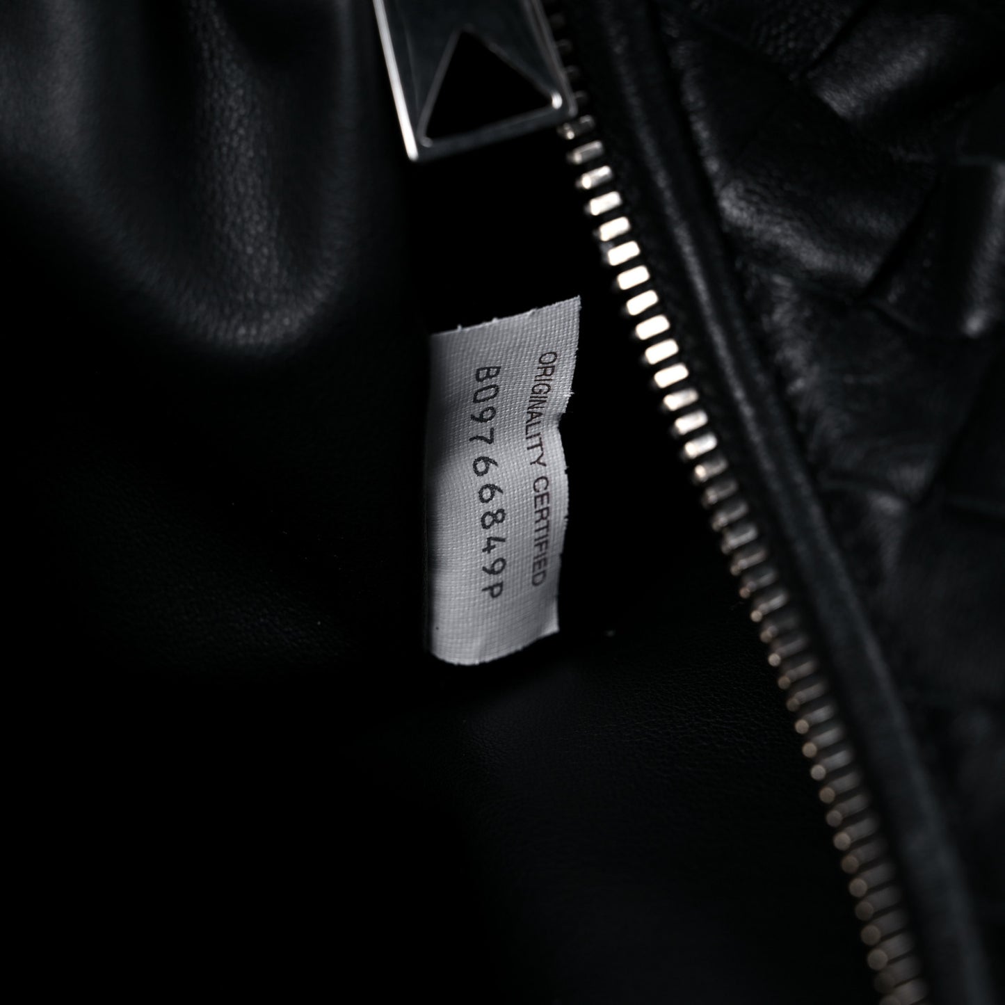 Nappa Intrecciato Teen Jodie Hobo Black