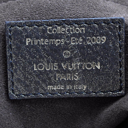 Louis Vuitton Monogram Kalahari GM 7 of 10