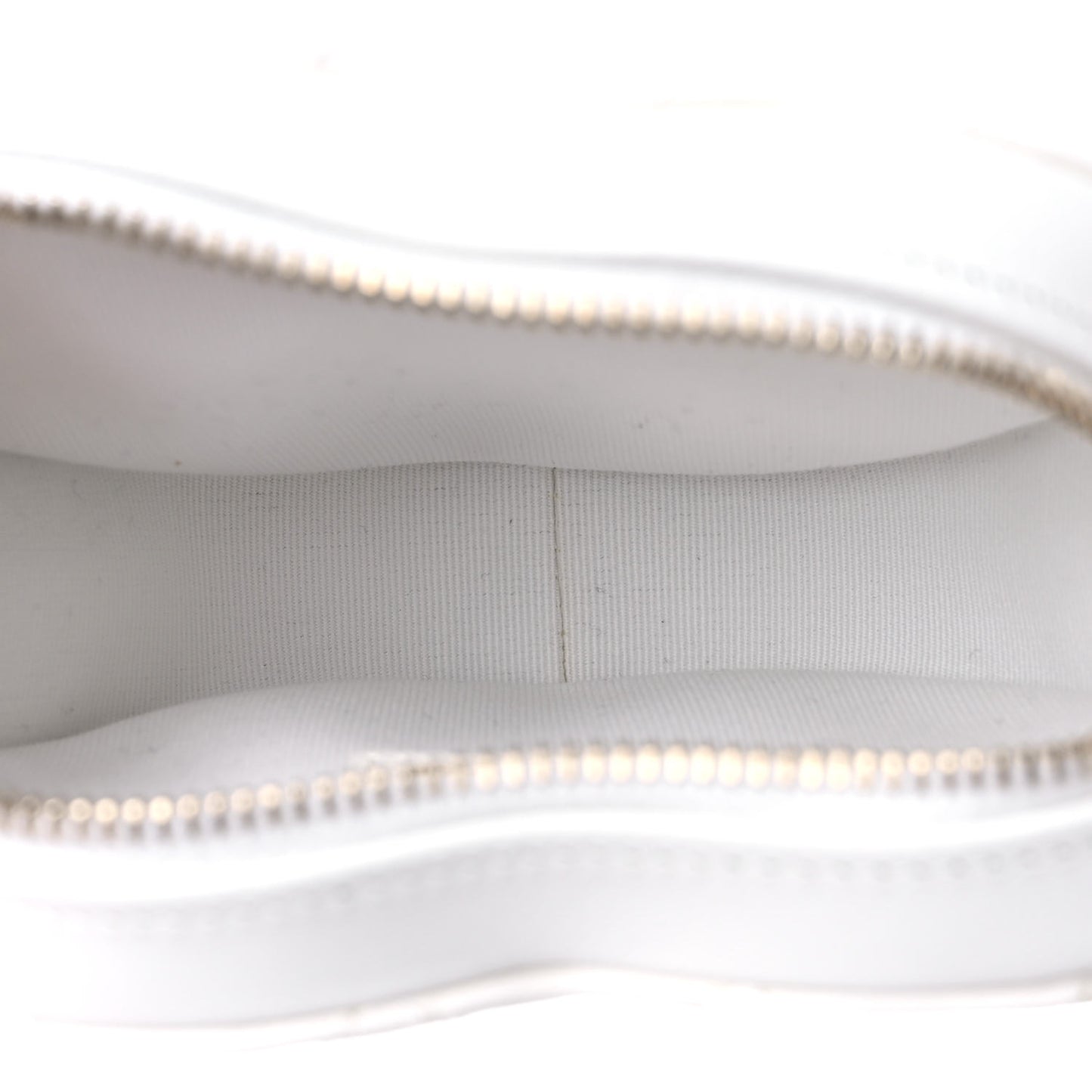Lambskin Quilted CC In Love Heart Clutch With Chain White