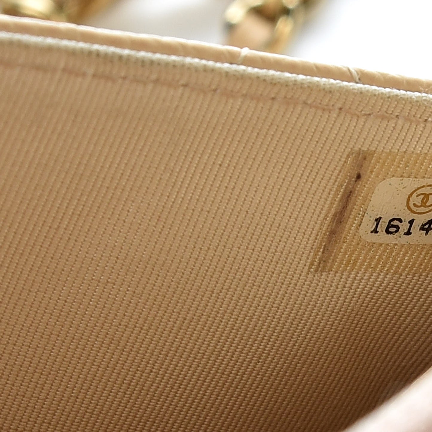 Caviar Quilted Wallet On Chain WOC Beige Clair