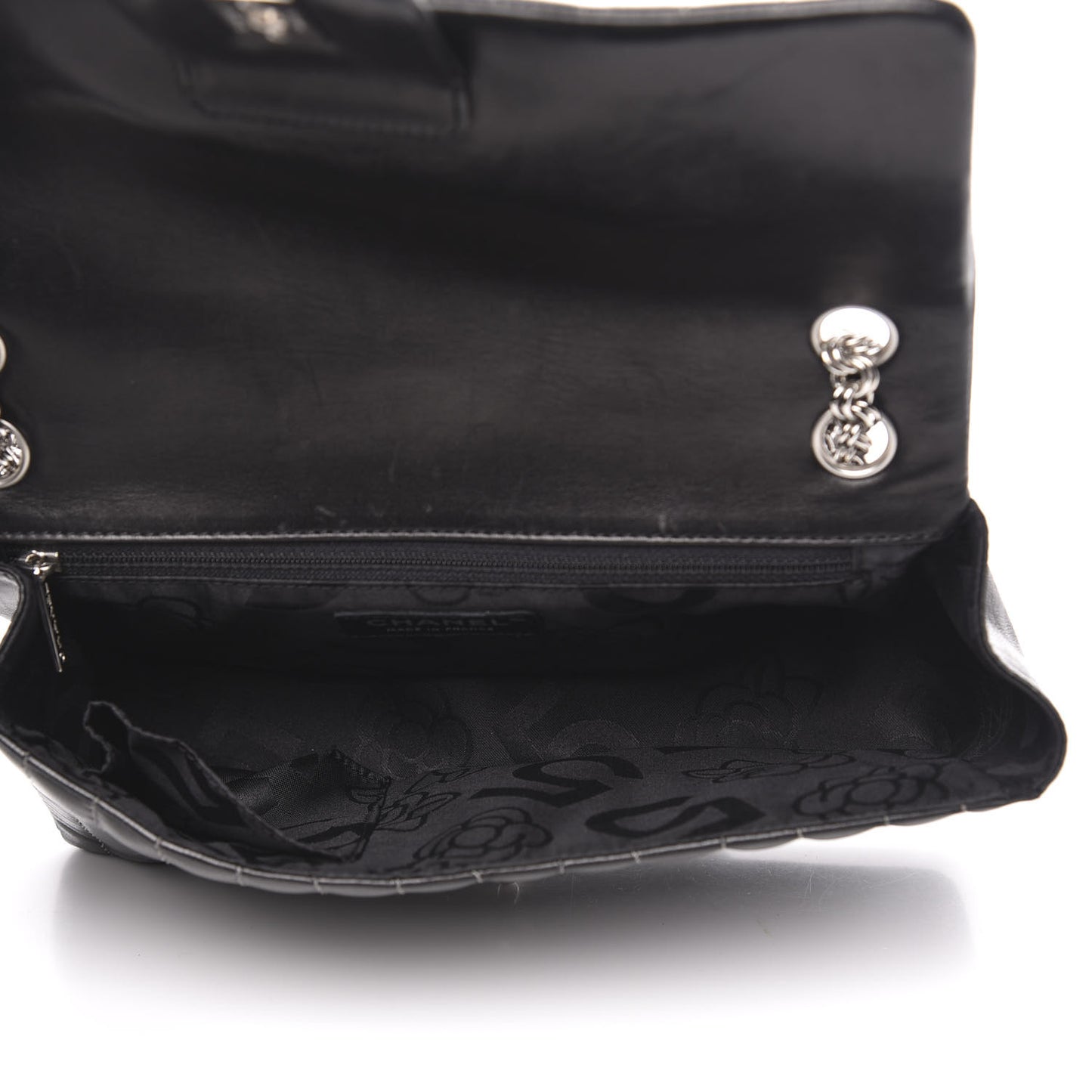 Lambskin Vertical Quilted Medium Single Flap Black