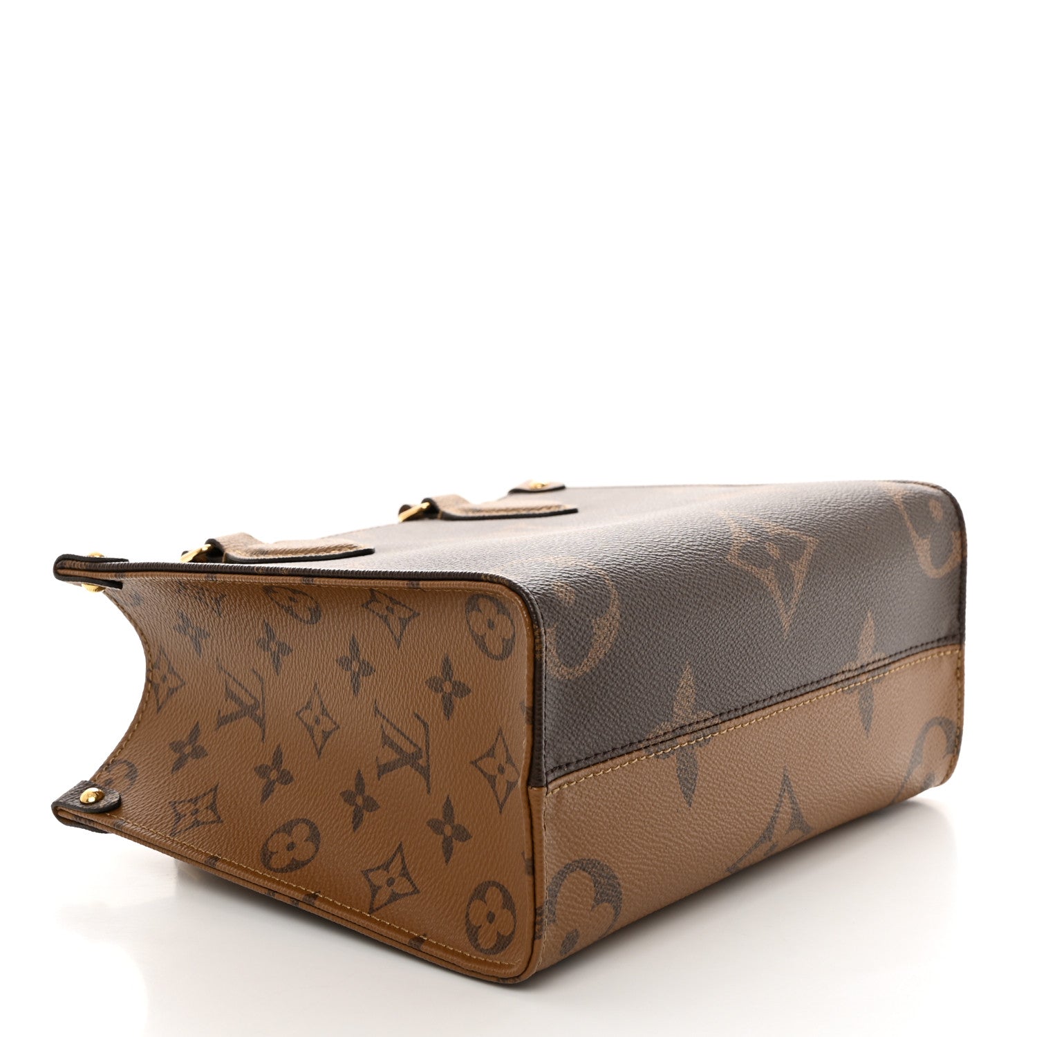 Louis Vuitton Reverse Monogram Giant Onthego PM 4 of 8