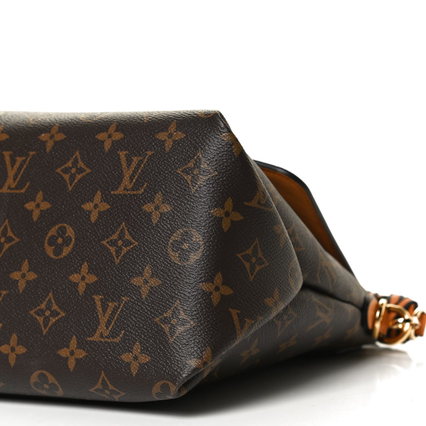 Monogram Beaubourg MM Safran Imperial