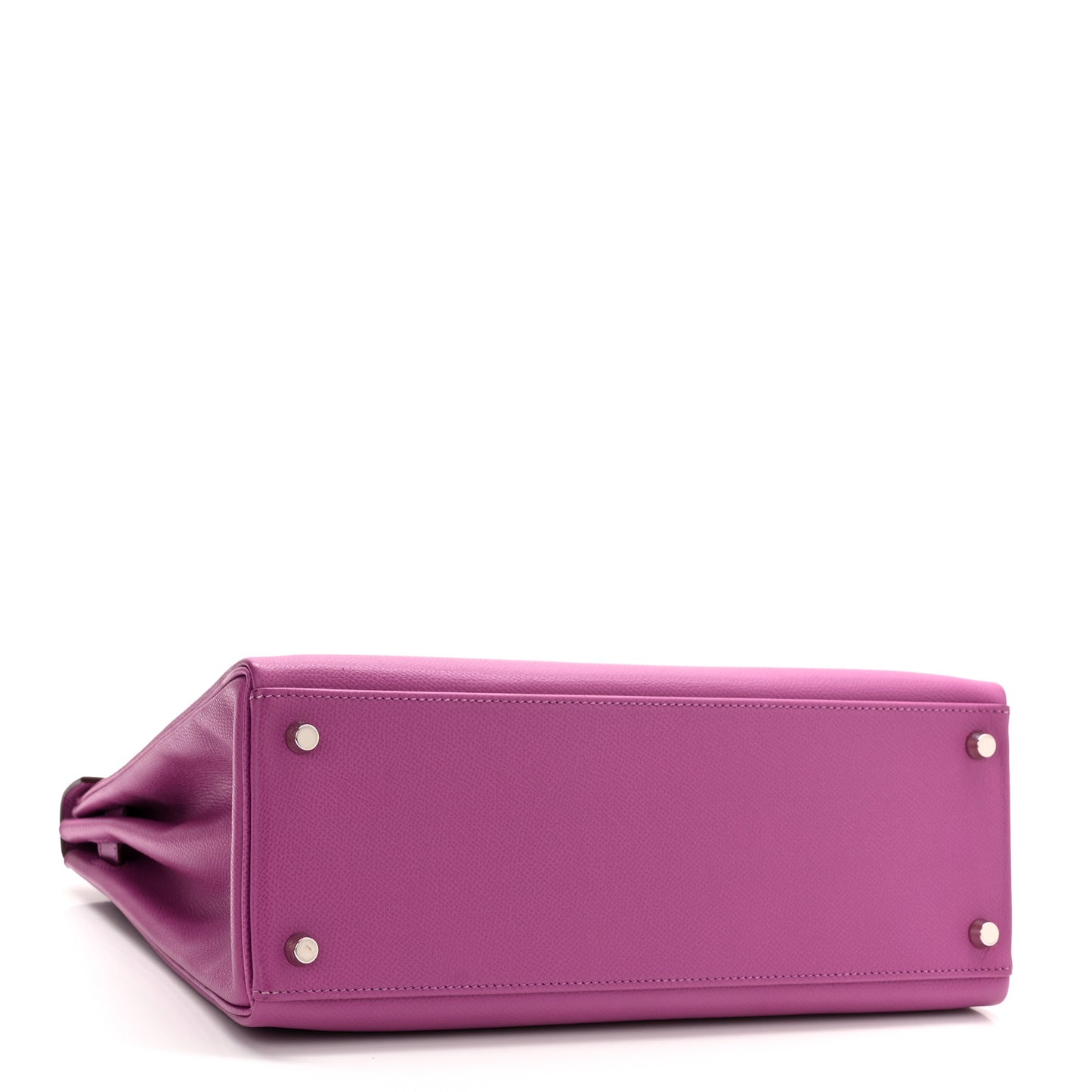 Epsom Kelly Retourne 32 Cyclamen