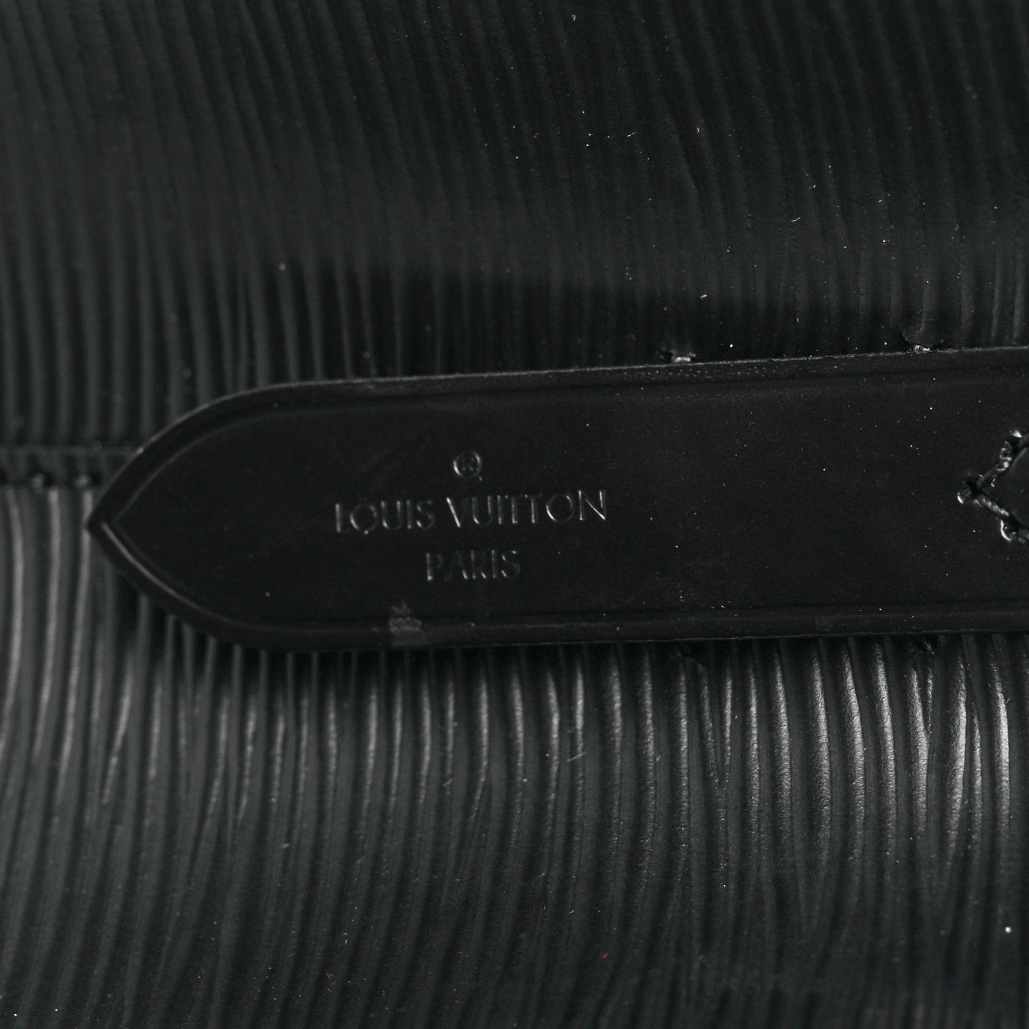 Louis Vuitton Epi NeoNoe MM Black 7 of 11