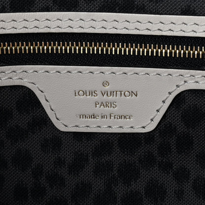 Louis Vuitton Monogram Giant Wild At Heart Neverfull MM Creme 6 of 9