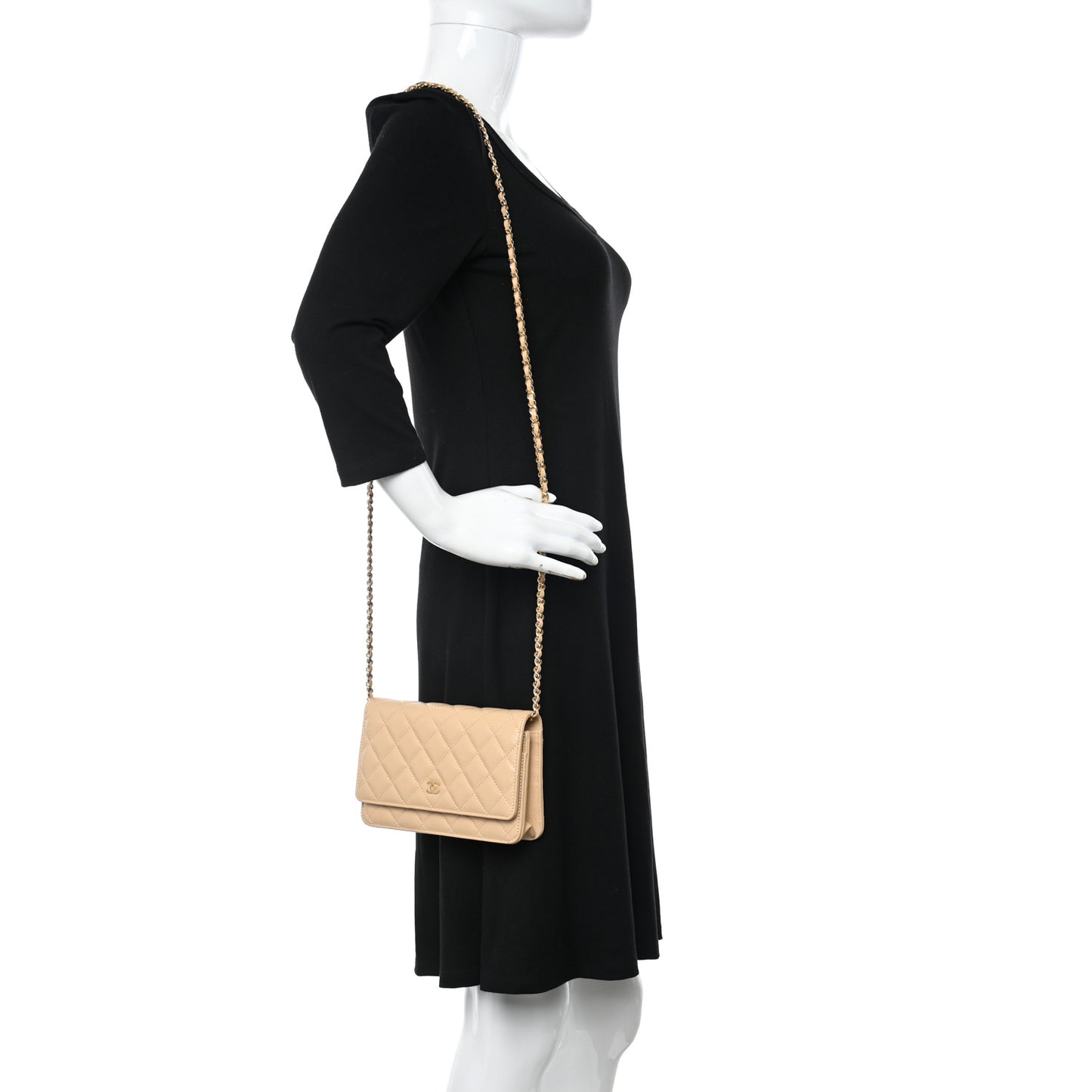 Caviar Quilted Wallet On Chain WOC Beige