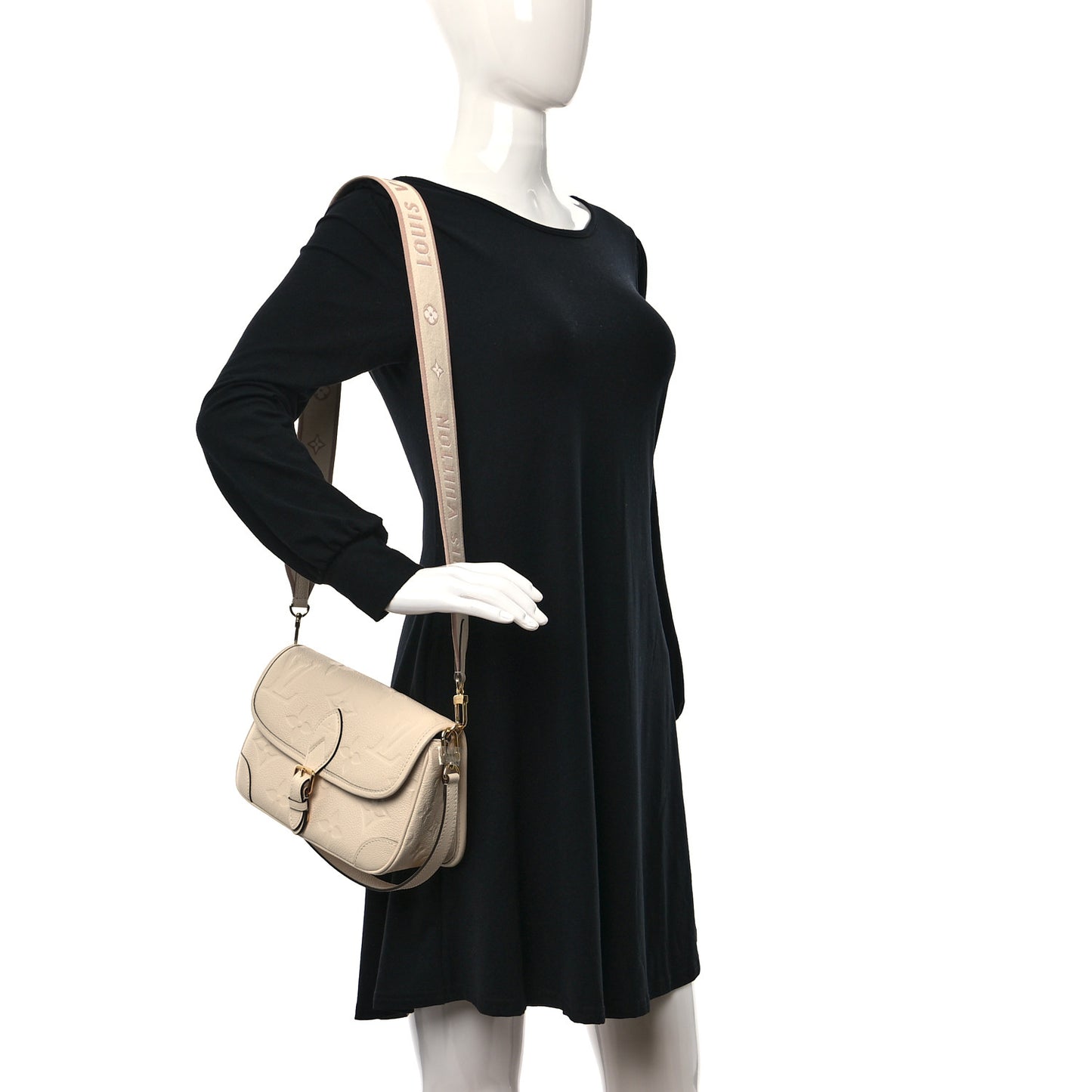 Empreinte Monogram Giant Diane Cream